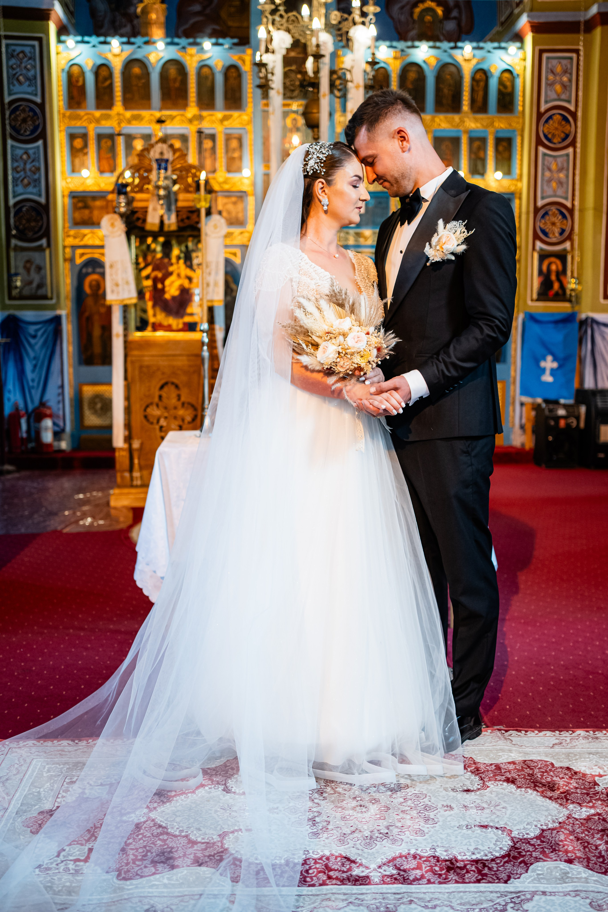 Alexandra & Mădălin. Acasă