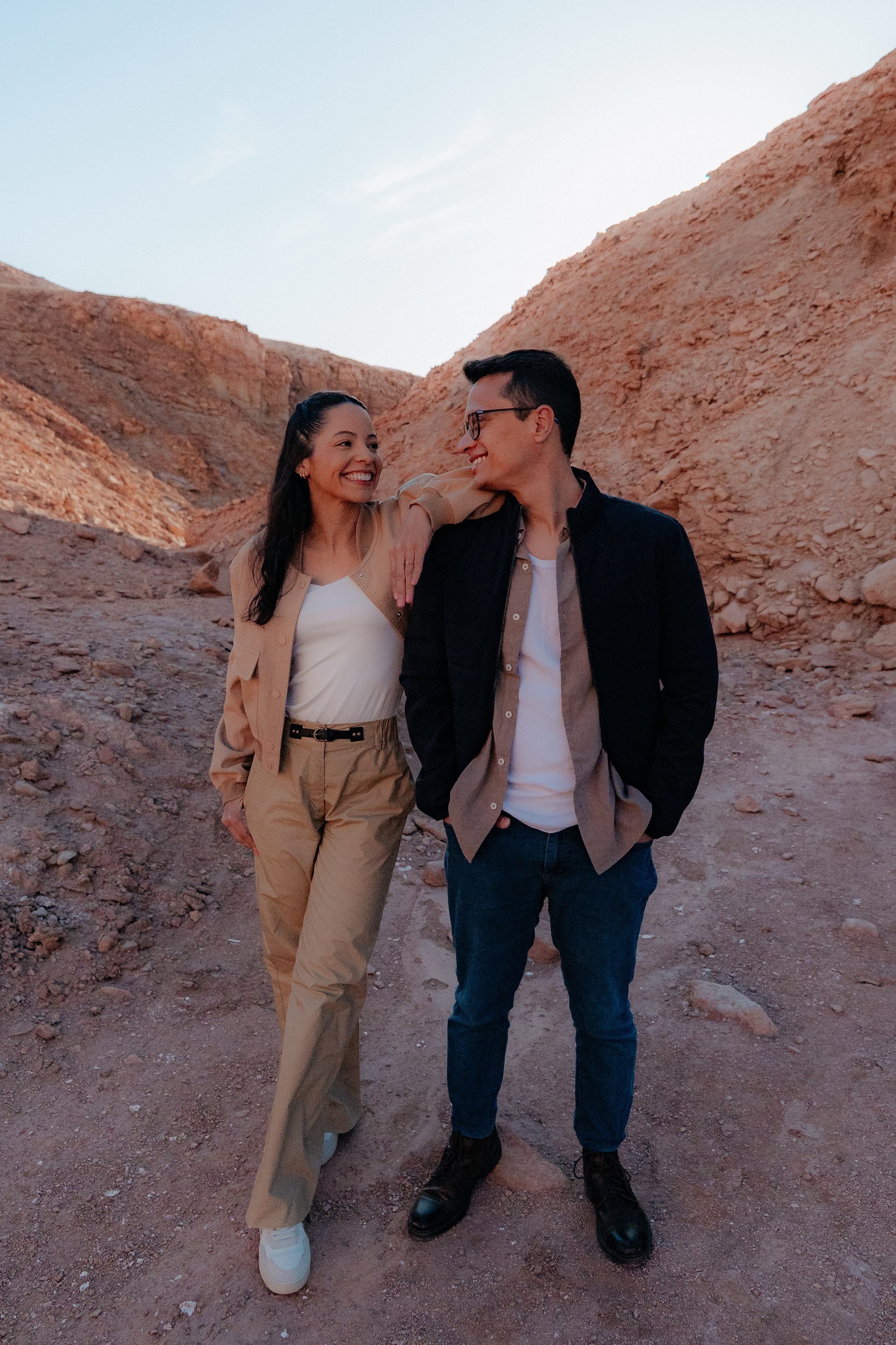 Sessão casual no Vale dos Cogumelos. Fotógrafo em San Pedro de Atacama