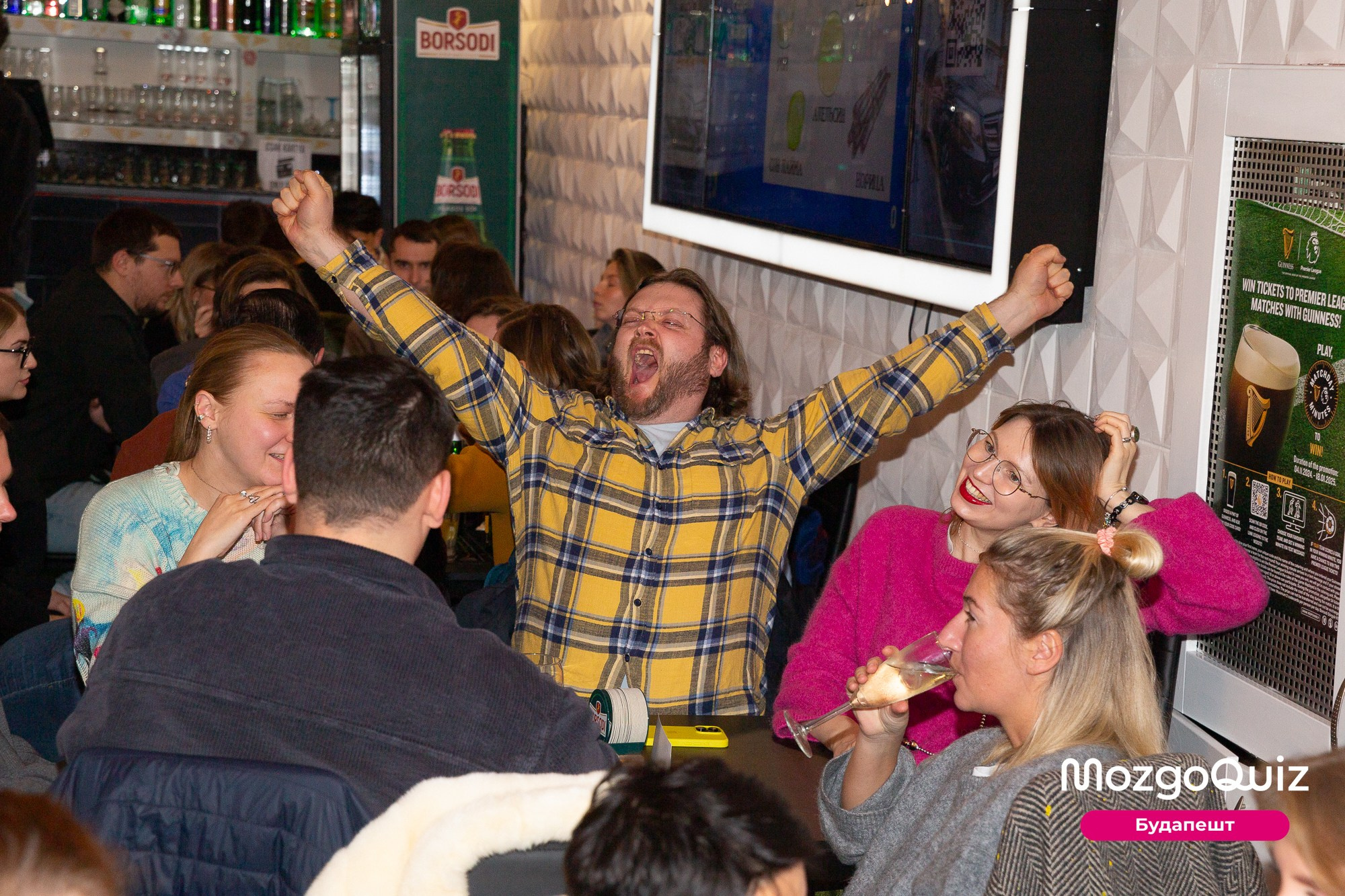 MozgoQUIZ BUDAPEST. Photographer in Budapest  — Yura Knyazev