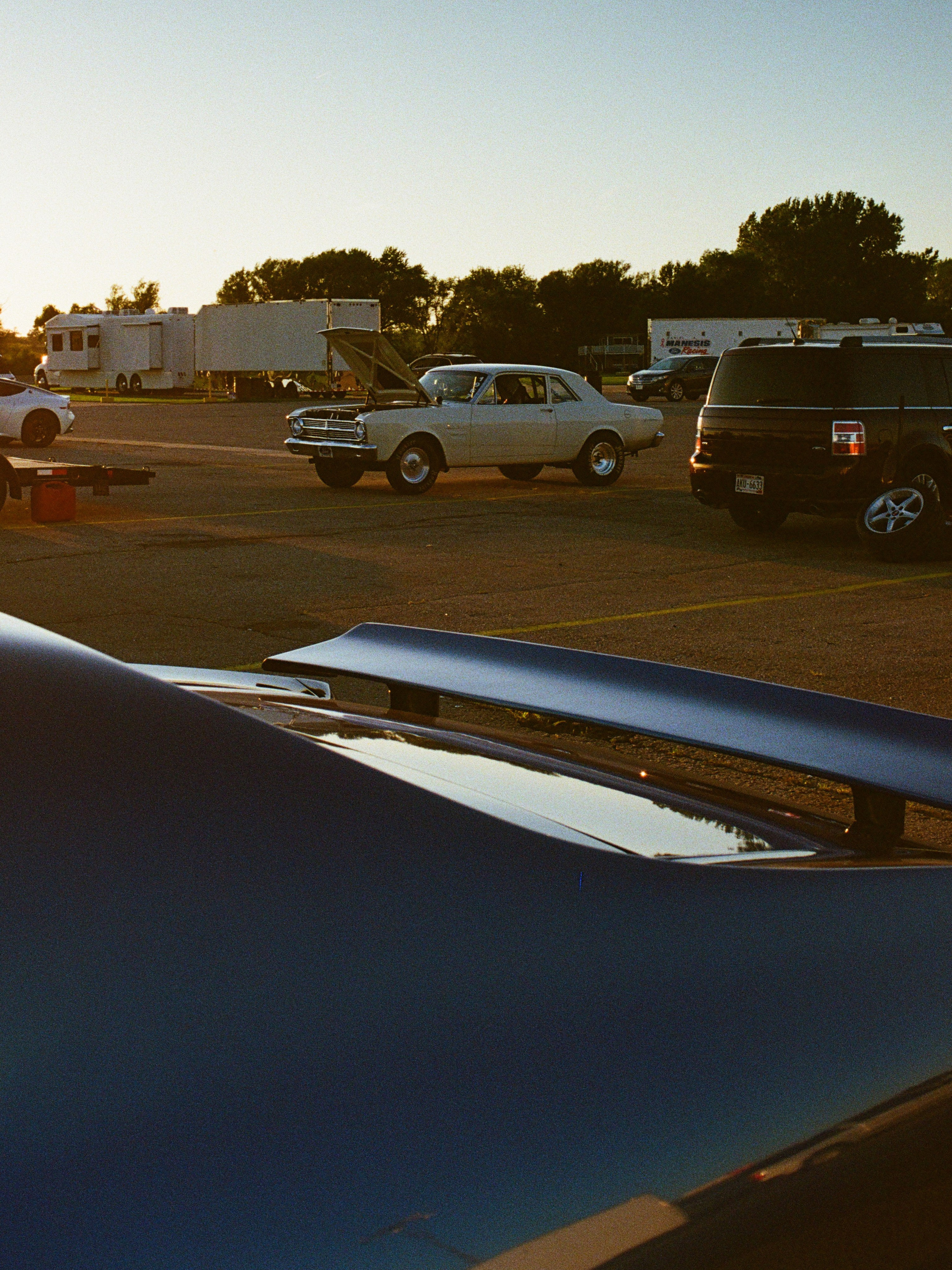 STREET AND LIFESTYLE. 35mm Photography by Brad Zgonena based in Chicago, IL