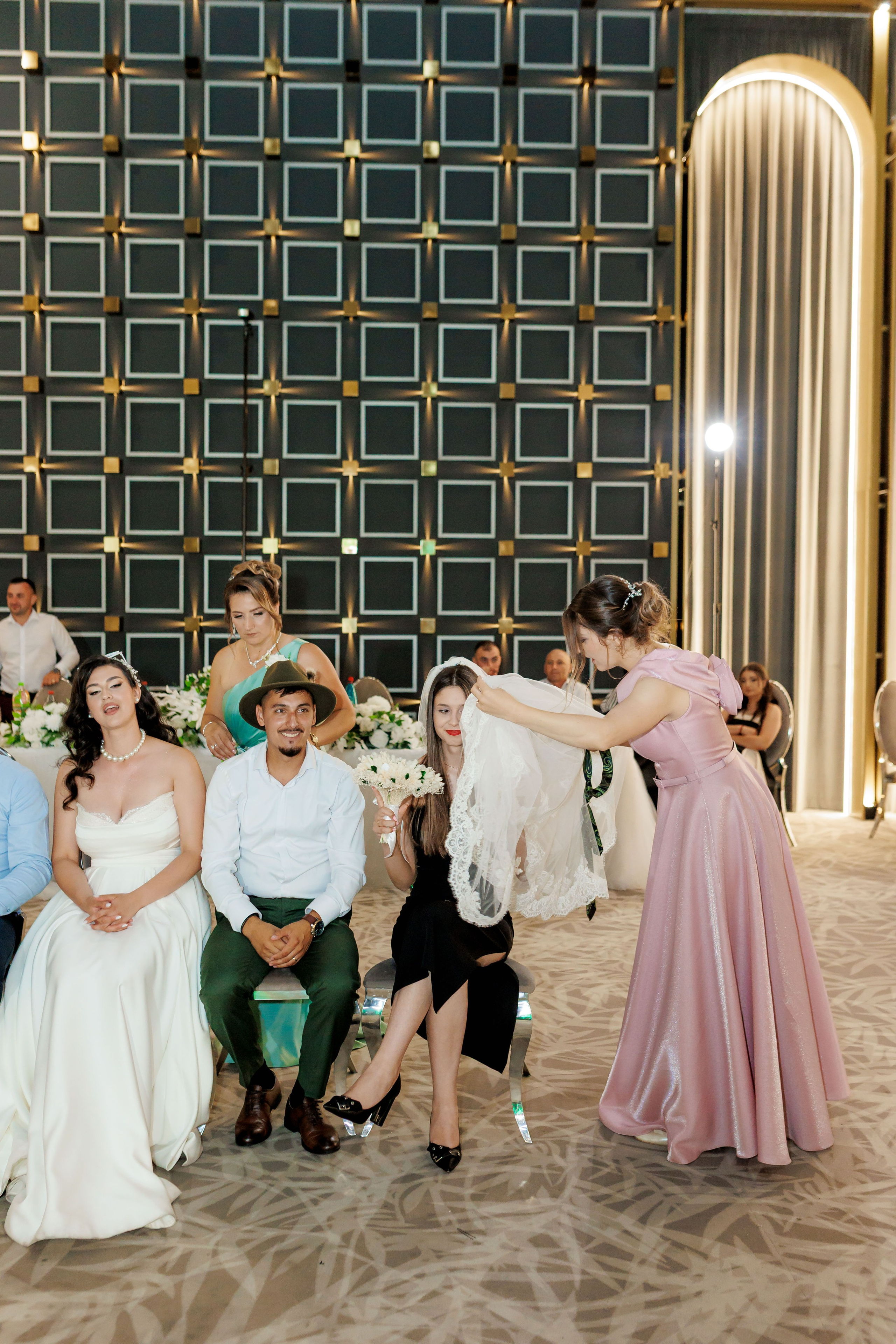 Nunta Nicoleta & Răzvan | Fotografie & Videografie Profesională. Servicii foto-video profesionale, pentru momente de neuitat