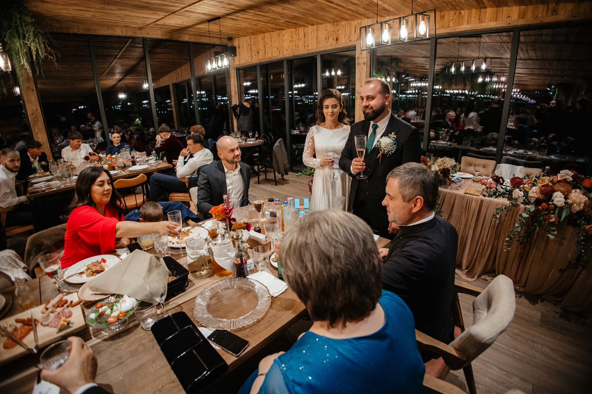 Nunta de Poveste la Sucevița: Cristi și Andreea. Servicii foto-video profesionale, pentru momente de neuitat