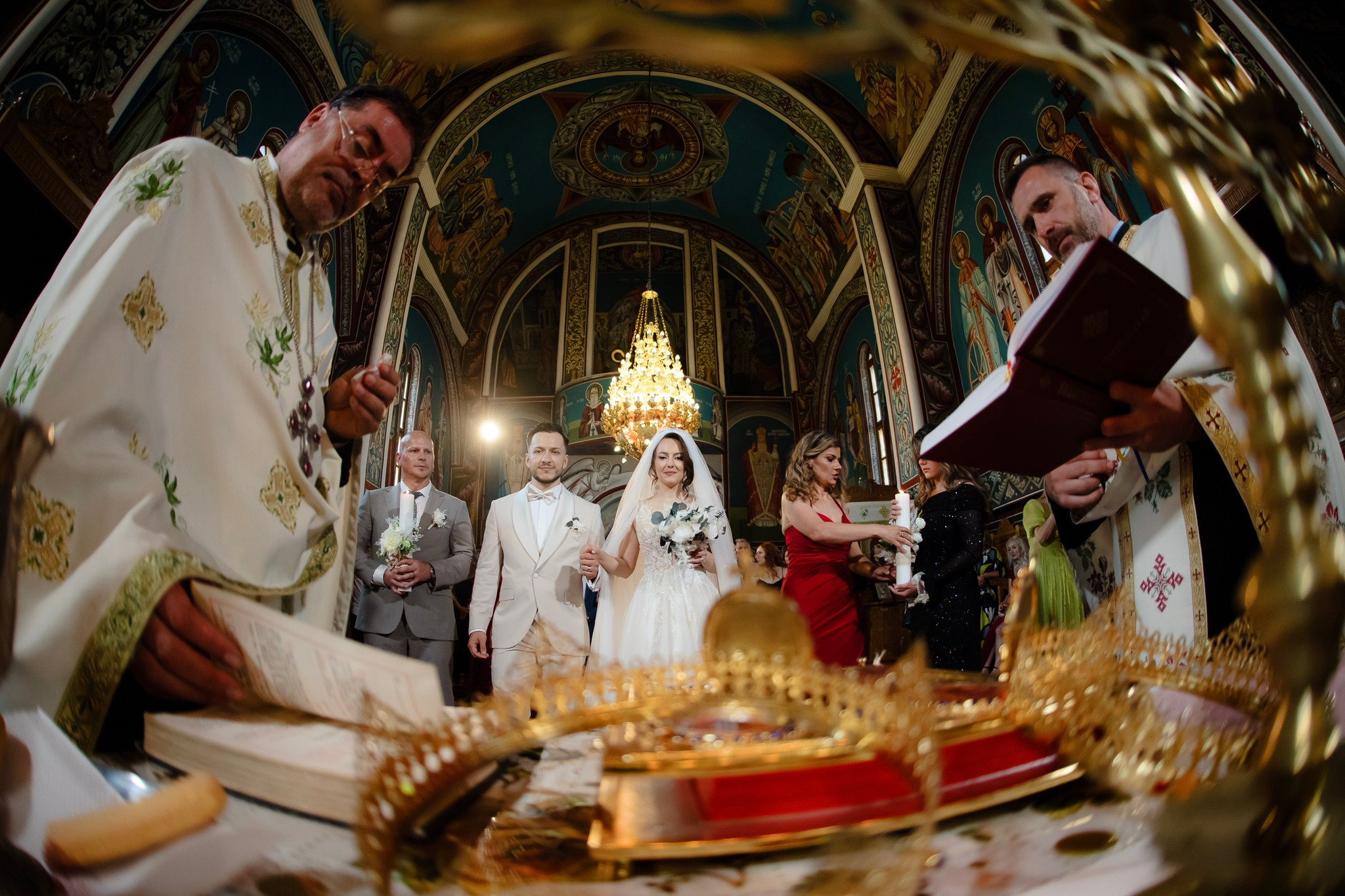 Ioana & Ionuț | Nuntă de poveste la Păstrăvăria Poiana din Mălini județul Suceava. Servicii foto-video profesionale, pentru momente de neuitat