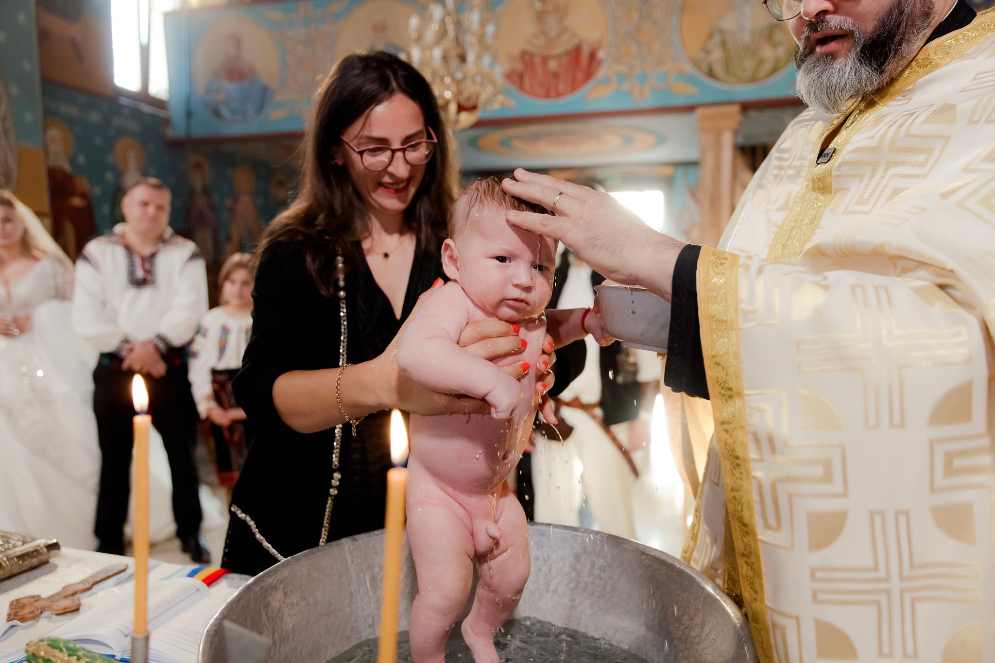 Mihai & Oana. Servicii foto-video profesionale, pentru momente de neuitat