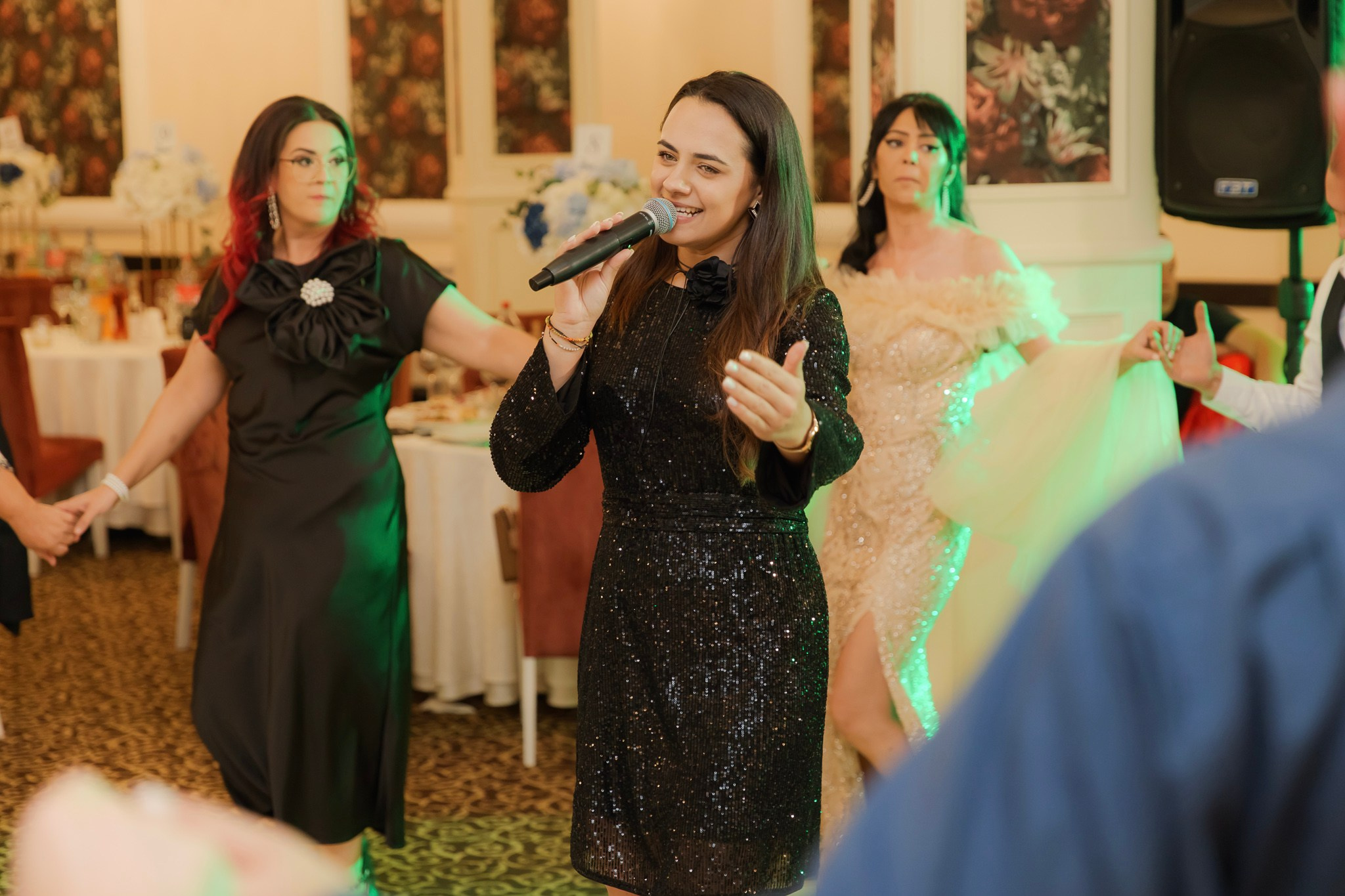 Mihai & Oana. Servicii foto-video profesionale, pentru momente de neuitat