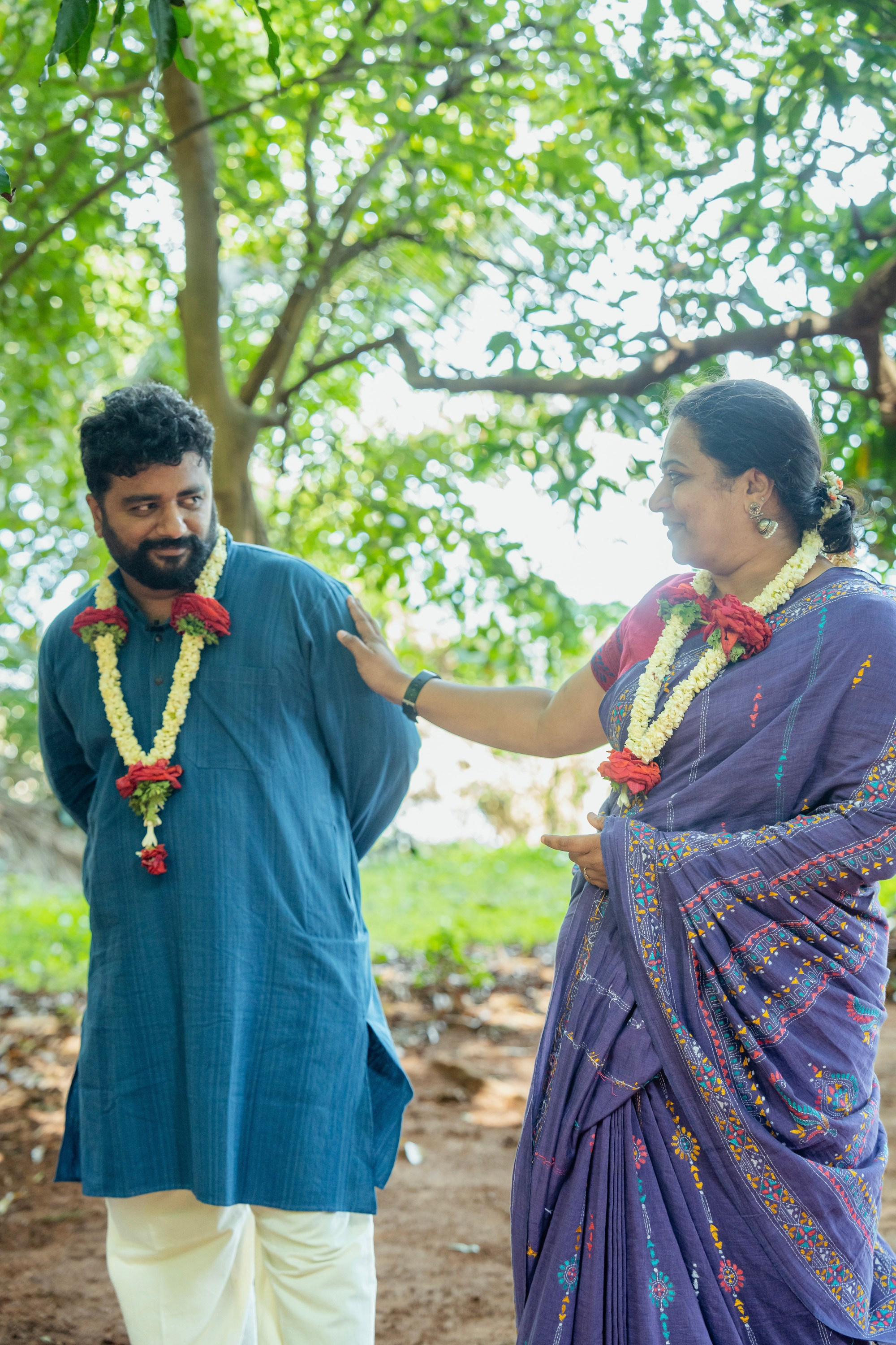 Shraddha & Sumukha, Mantra Mangalya Wedding under a Mango Tree, Red Earth Kabini | Truly Yours