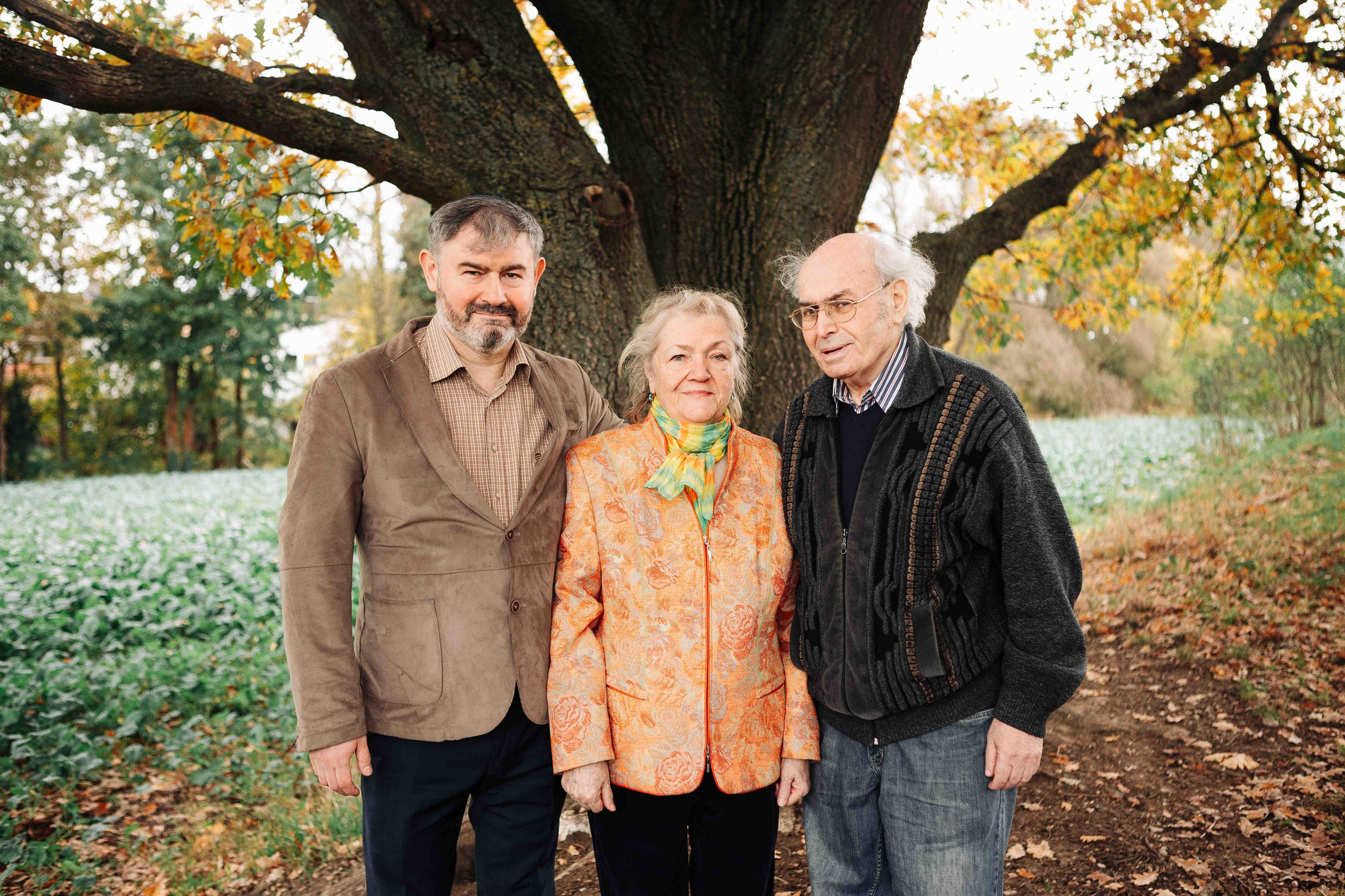 BIG OAK, BIG FAMILY. Https://shi-photo.com/