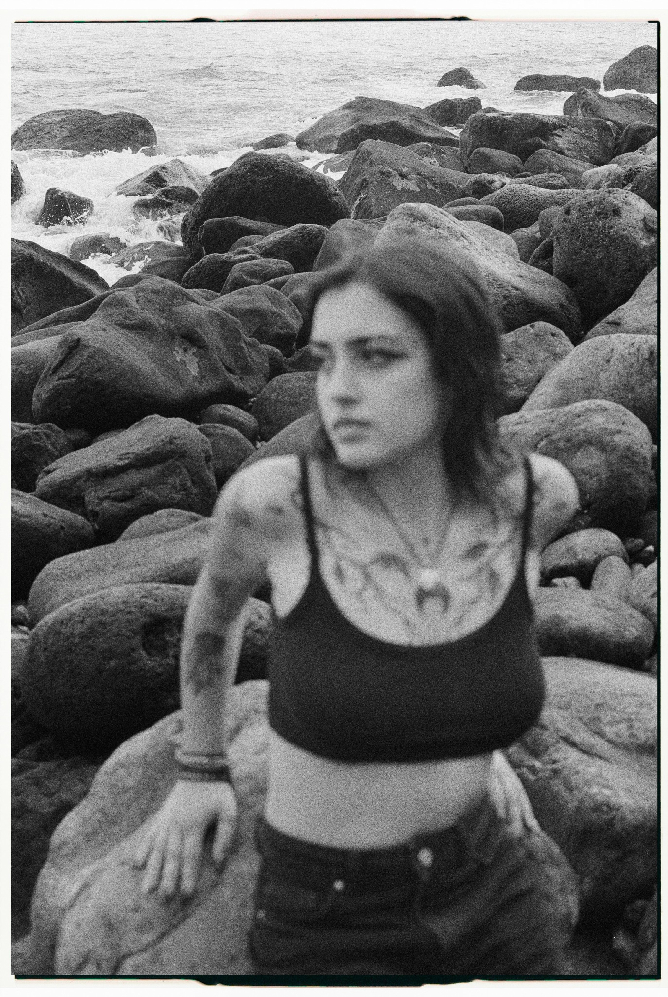 Veronica / ILFORD HP5. Portrait photographer in Madeira — Marina Shtukina