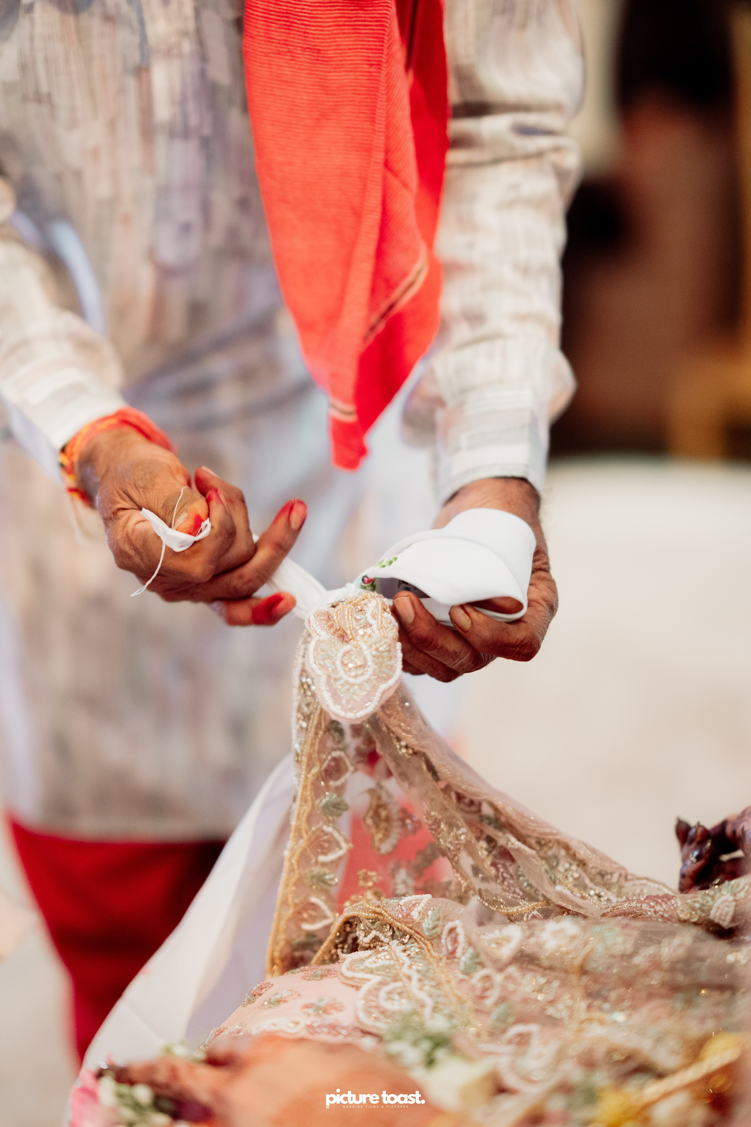 Gujarathi Wedding! Ft. Sahil & Thanima. Fine art Wedding Photographers in India & Canada