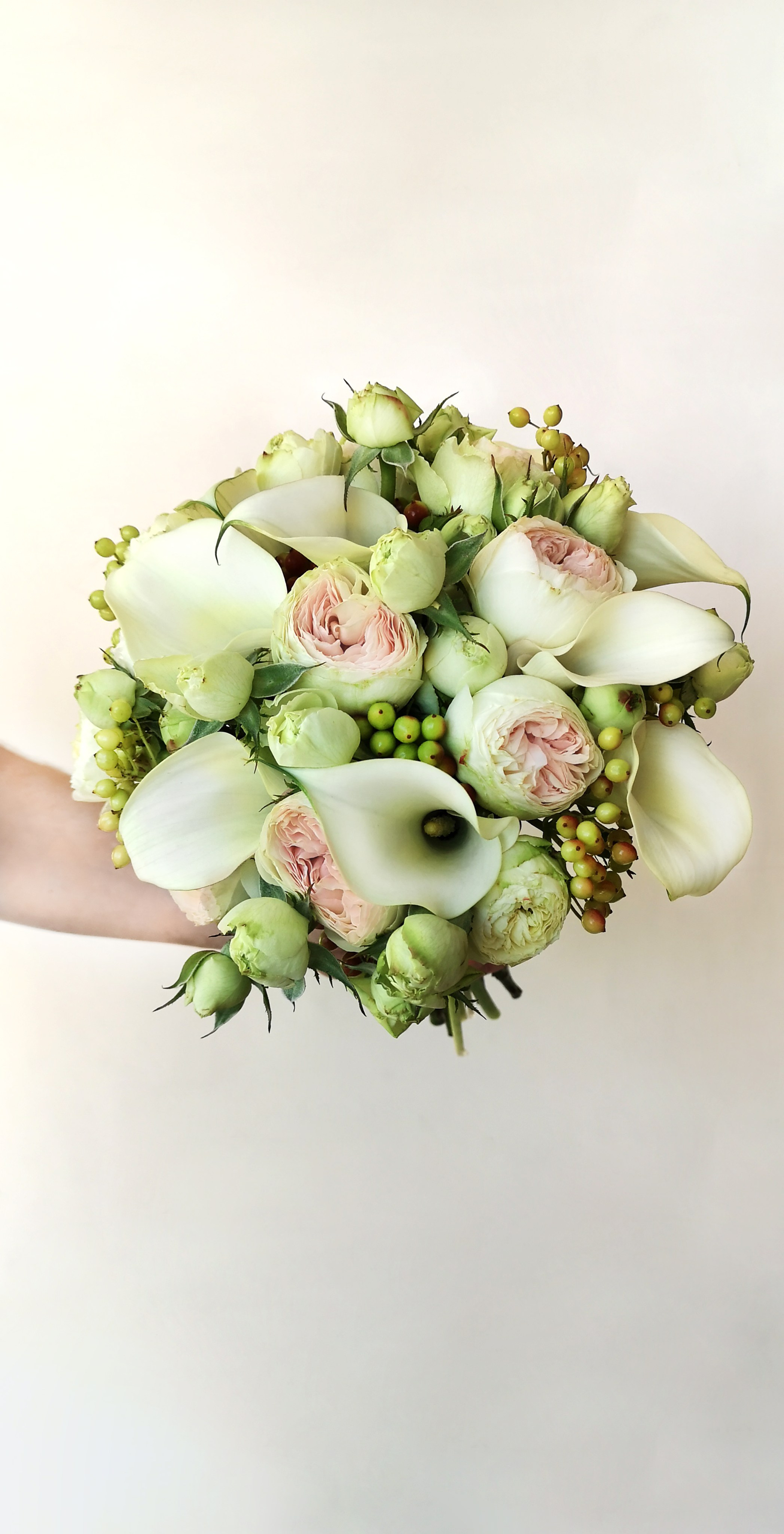 Līgavas pušķi pudera, persiku toņos. Event design, decoration, floristry, gift, Irina Novika, Riga, Latvia