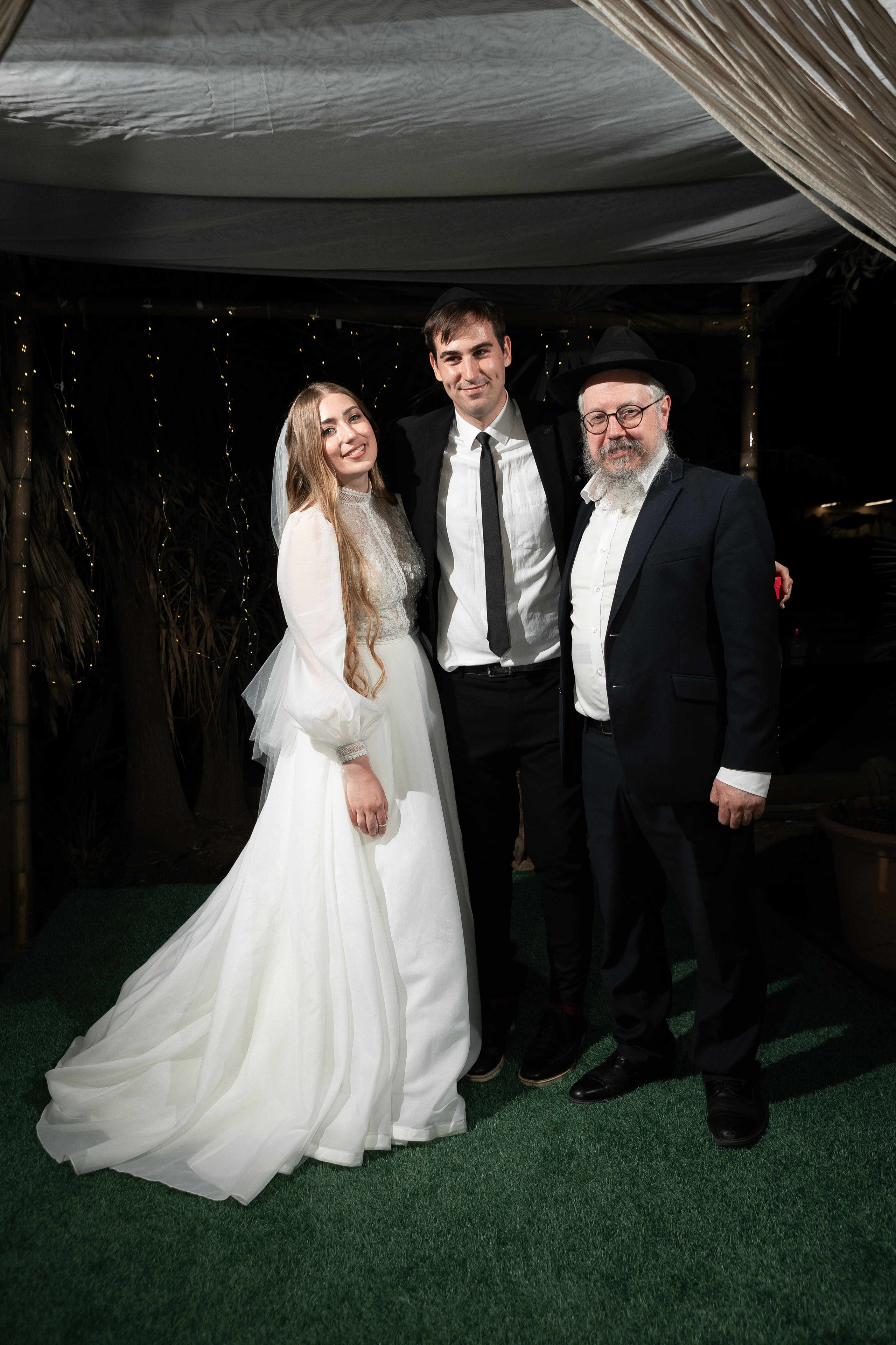 WEDDING IN A COZY PLACE NEAR TEL AVIV. PHOTOGRAPHER IN ISRAEL