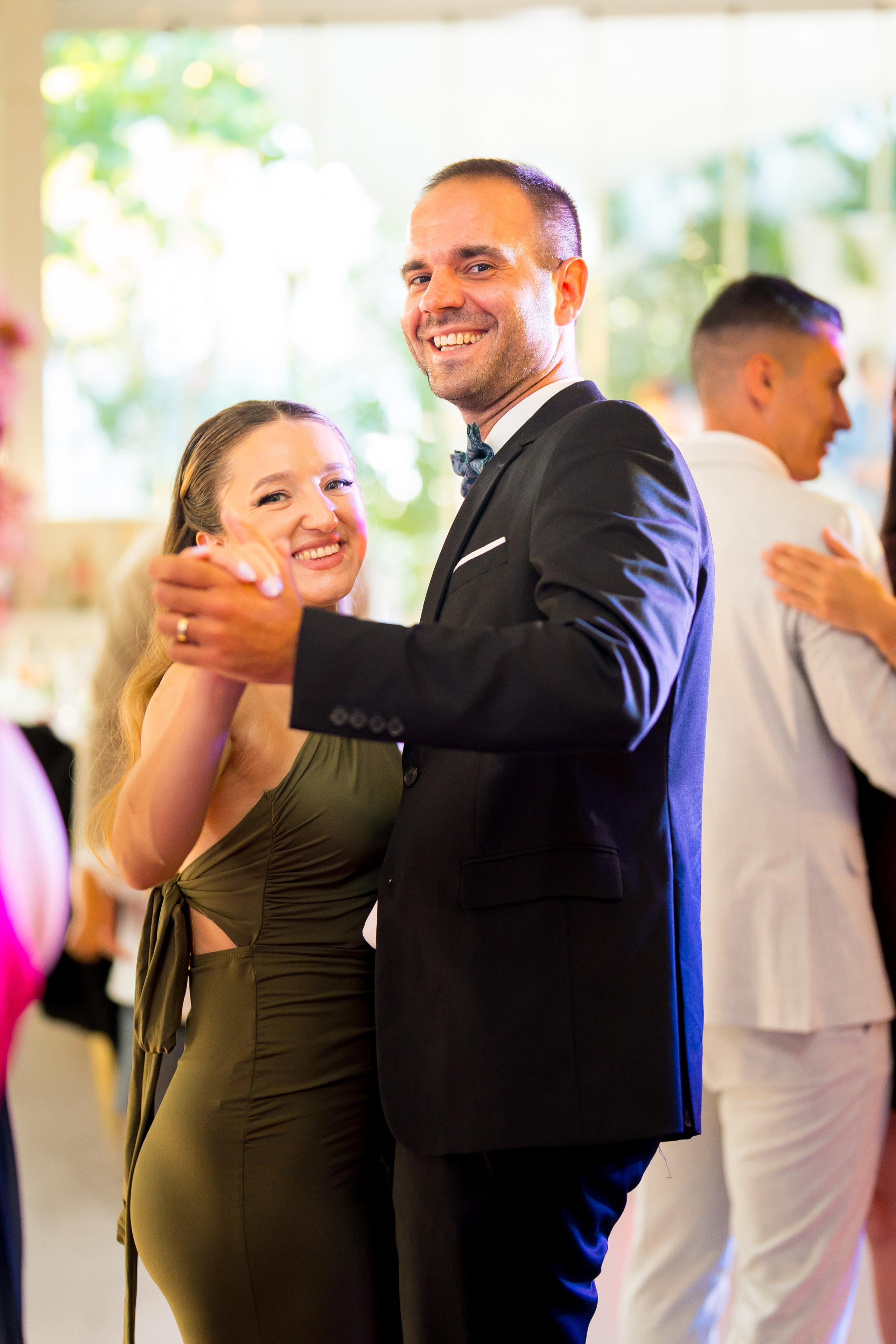 PARTY. Gabriel Florea — Fotograf nuntă București