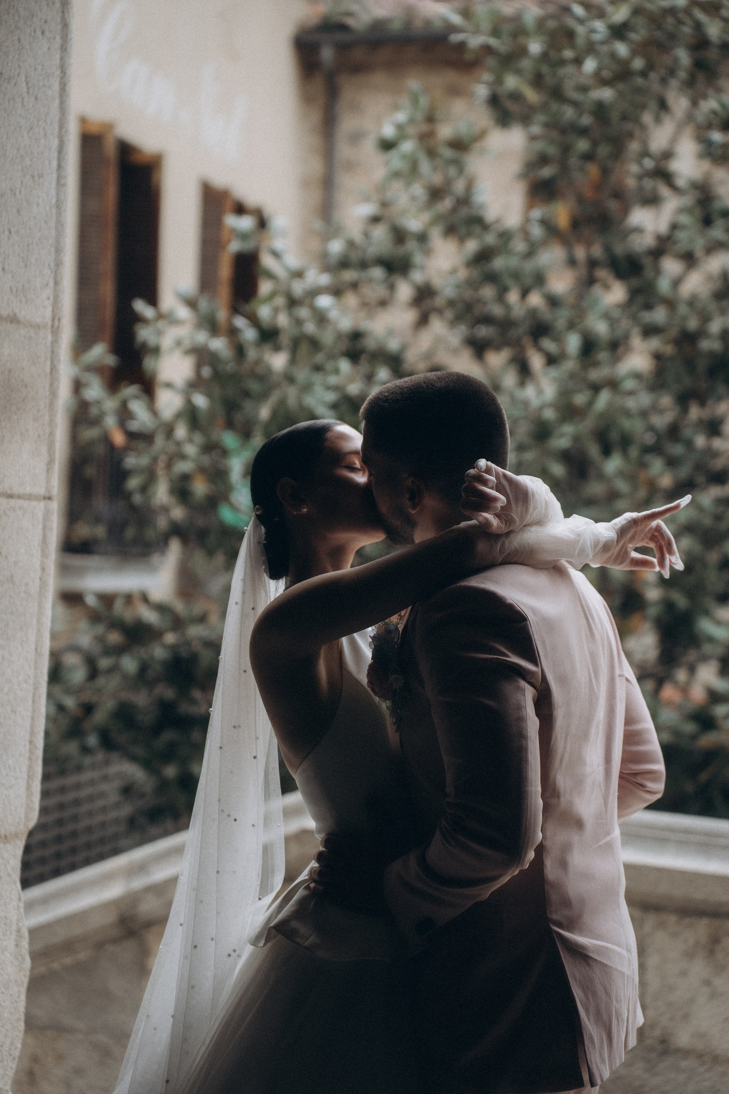 Dana & Alex. Rural Can Jaques. Paola wedding photographer / videographer in Barcelona