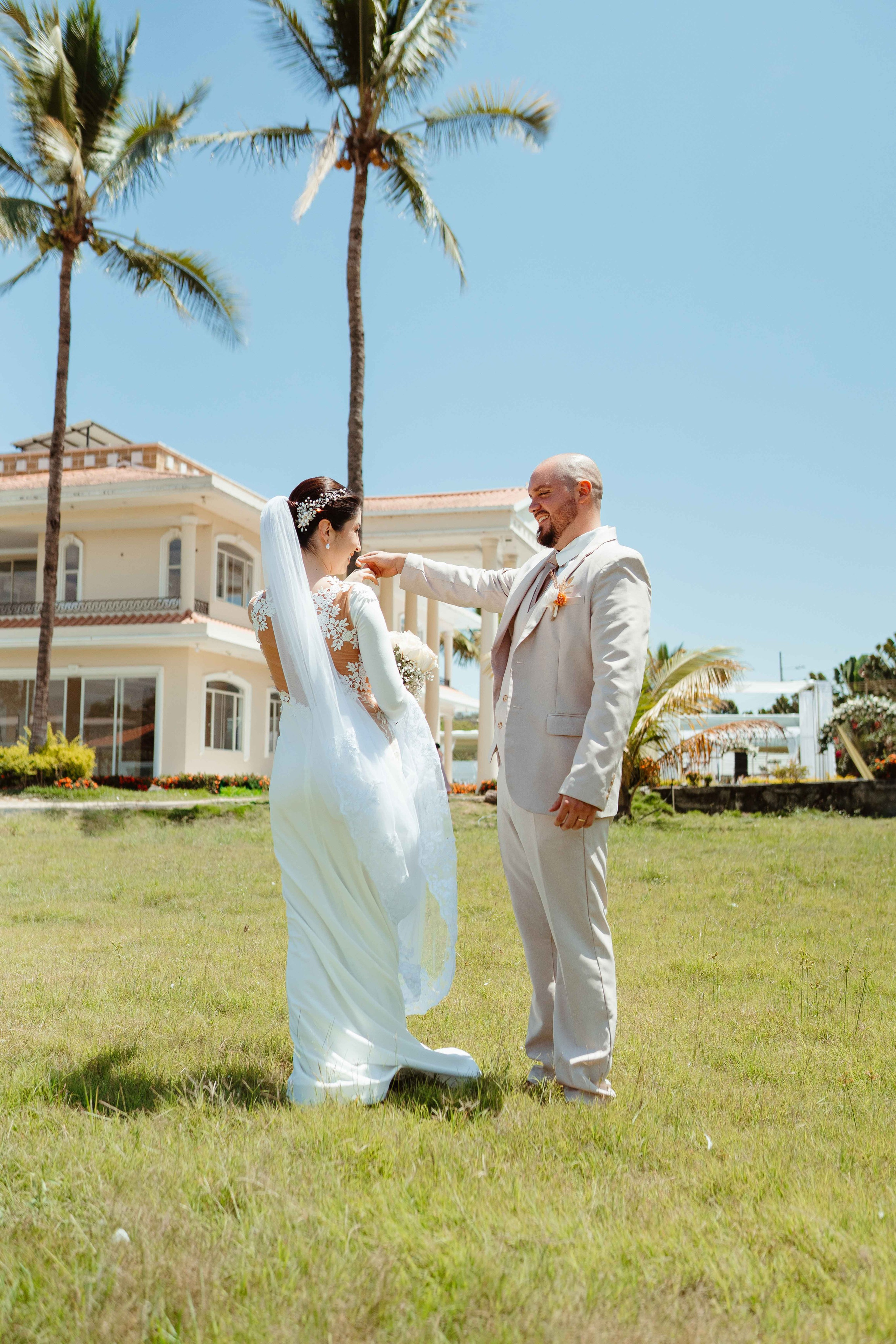 fotografia de bodas en macara ecuador pareja romantica sesion boda profesional