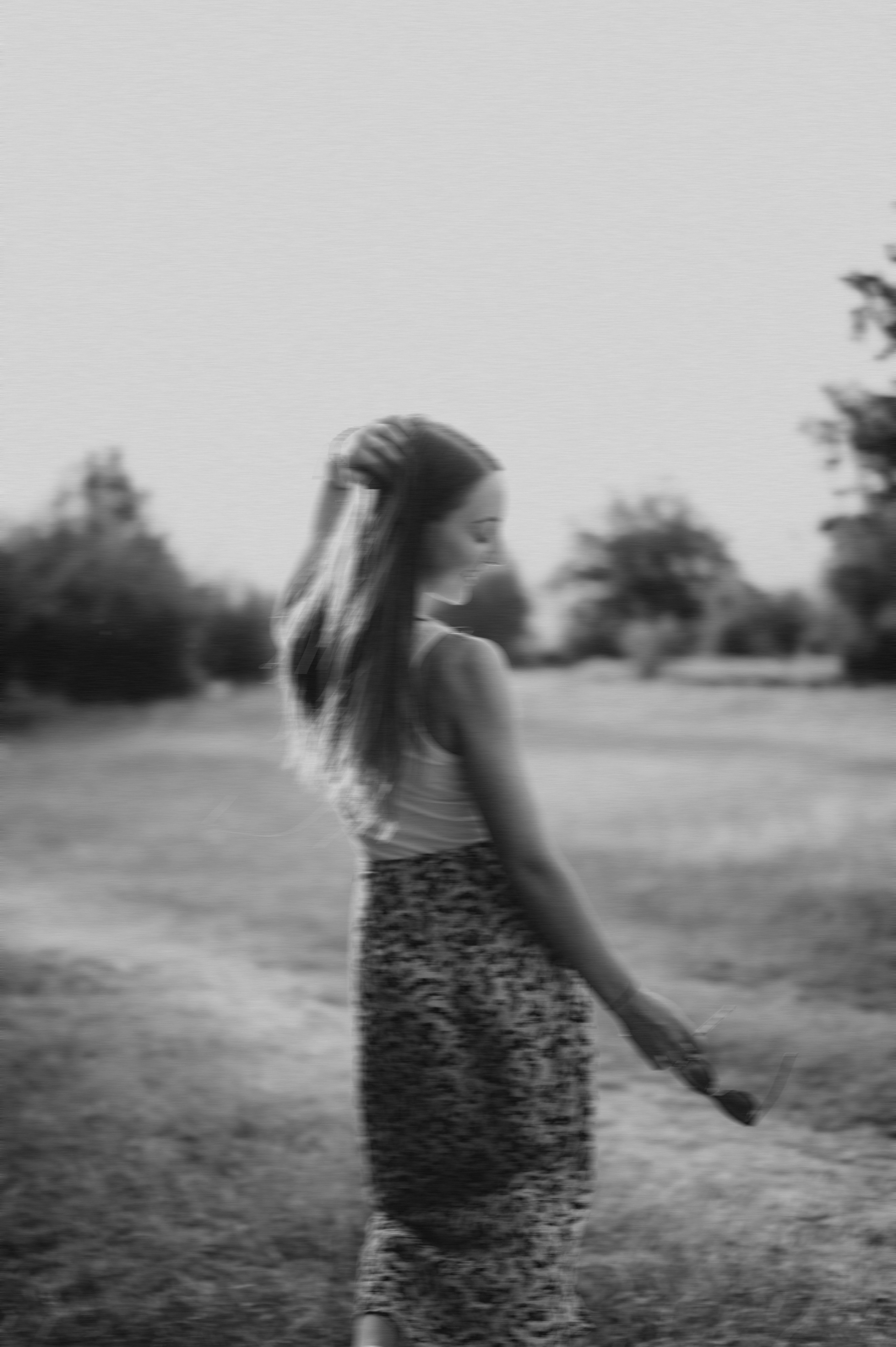 Sedinta foto in natura la apus. Proud Vision Weddings | Wedding Photography & Film — Servicii profesionale Foto Video Nunta Iasi