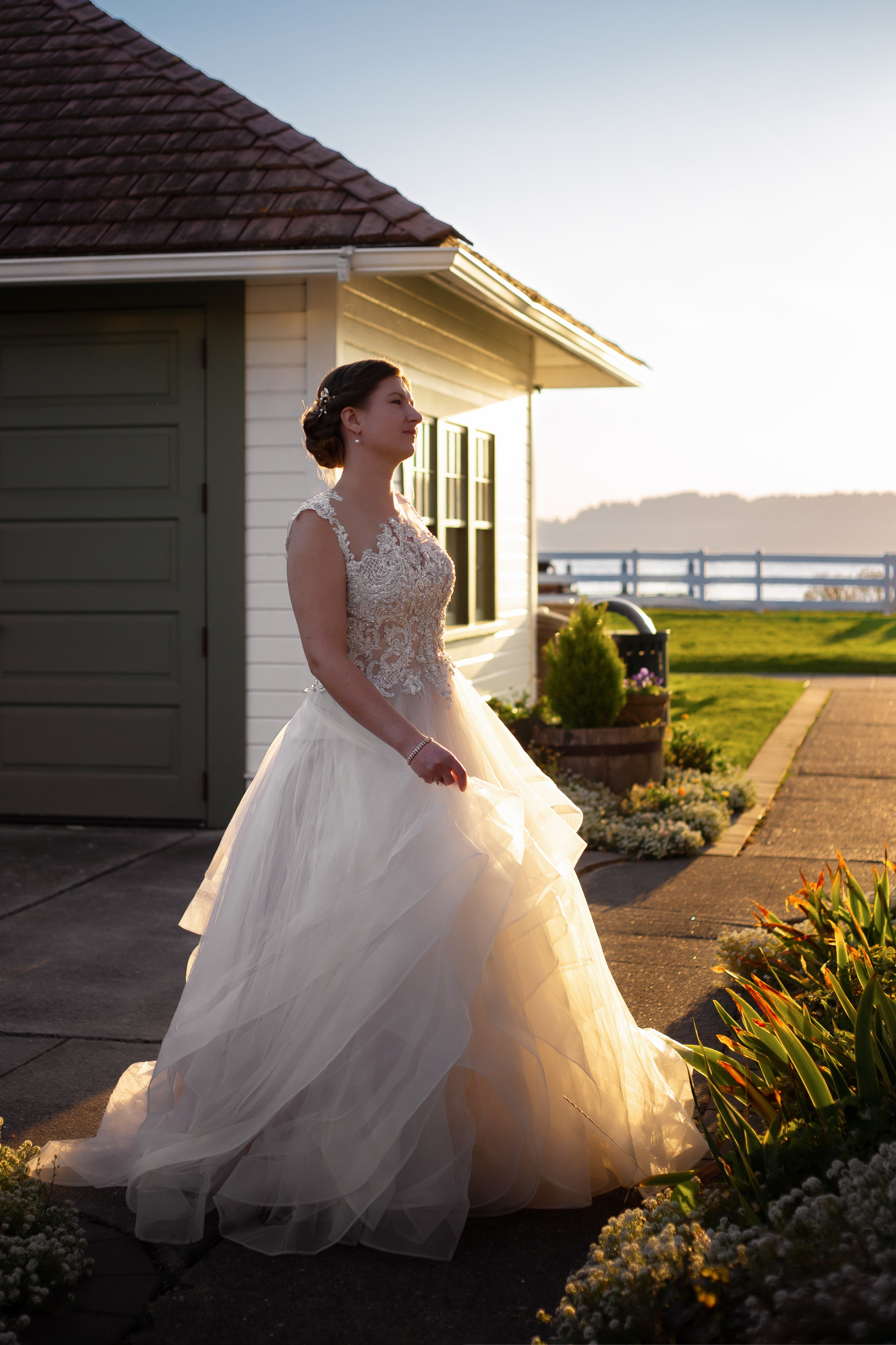 Wedding. YuAnna studio. Family & Kids Photographer in Seattle area, located in