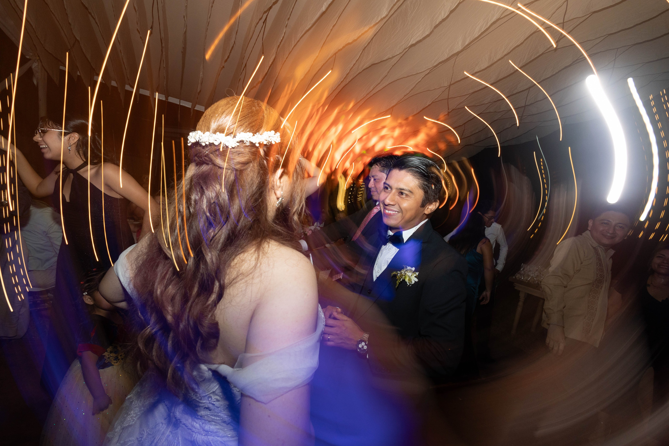 Diana y Ricardo. Eduardo Barrientos Fotografía