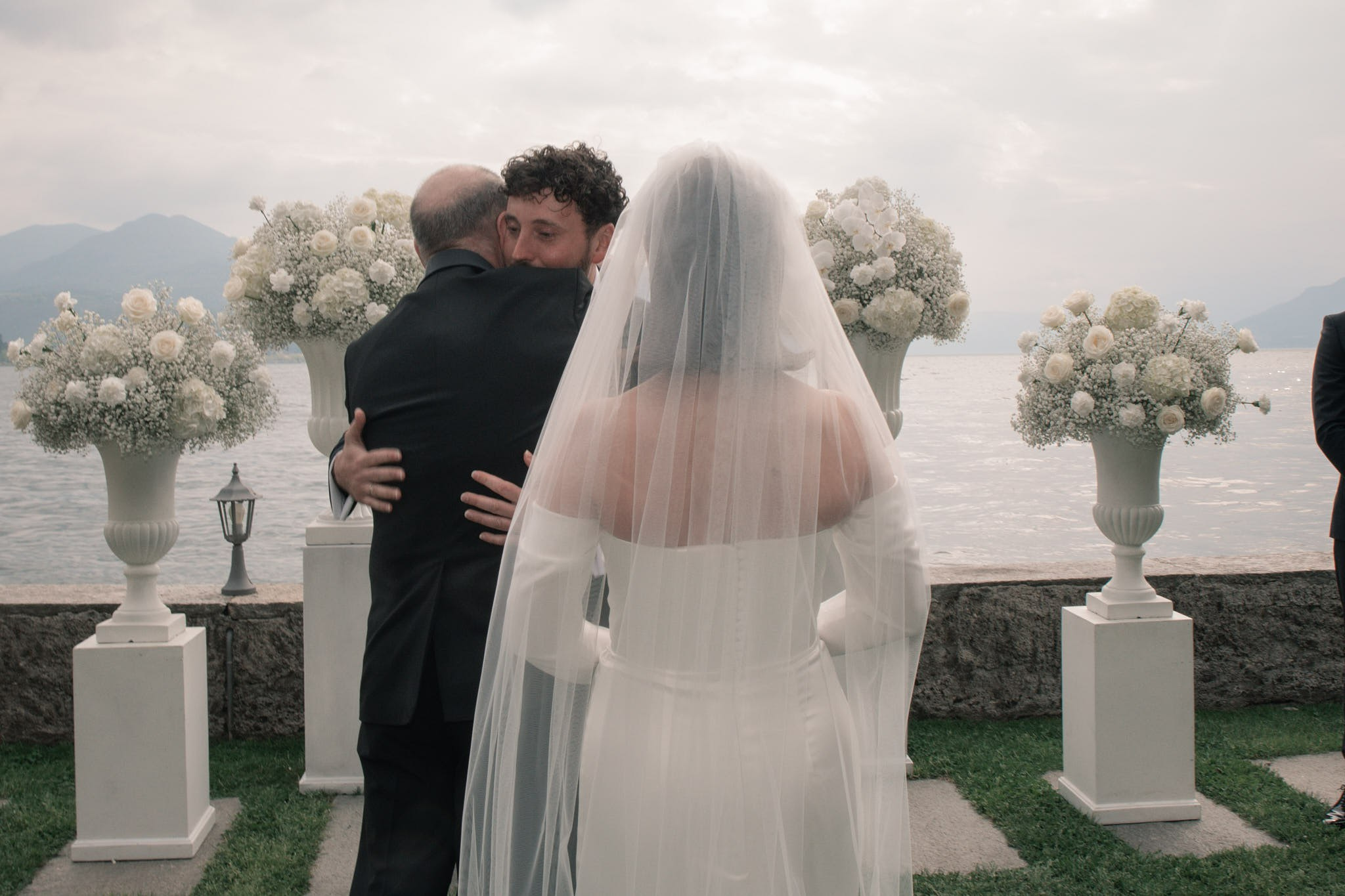 Roxie & Richard Wedding. Fotografo matrimonio Lago di Como Ferrari Media Production