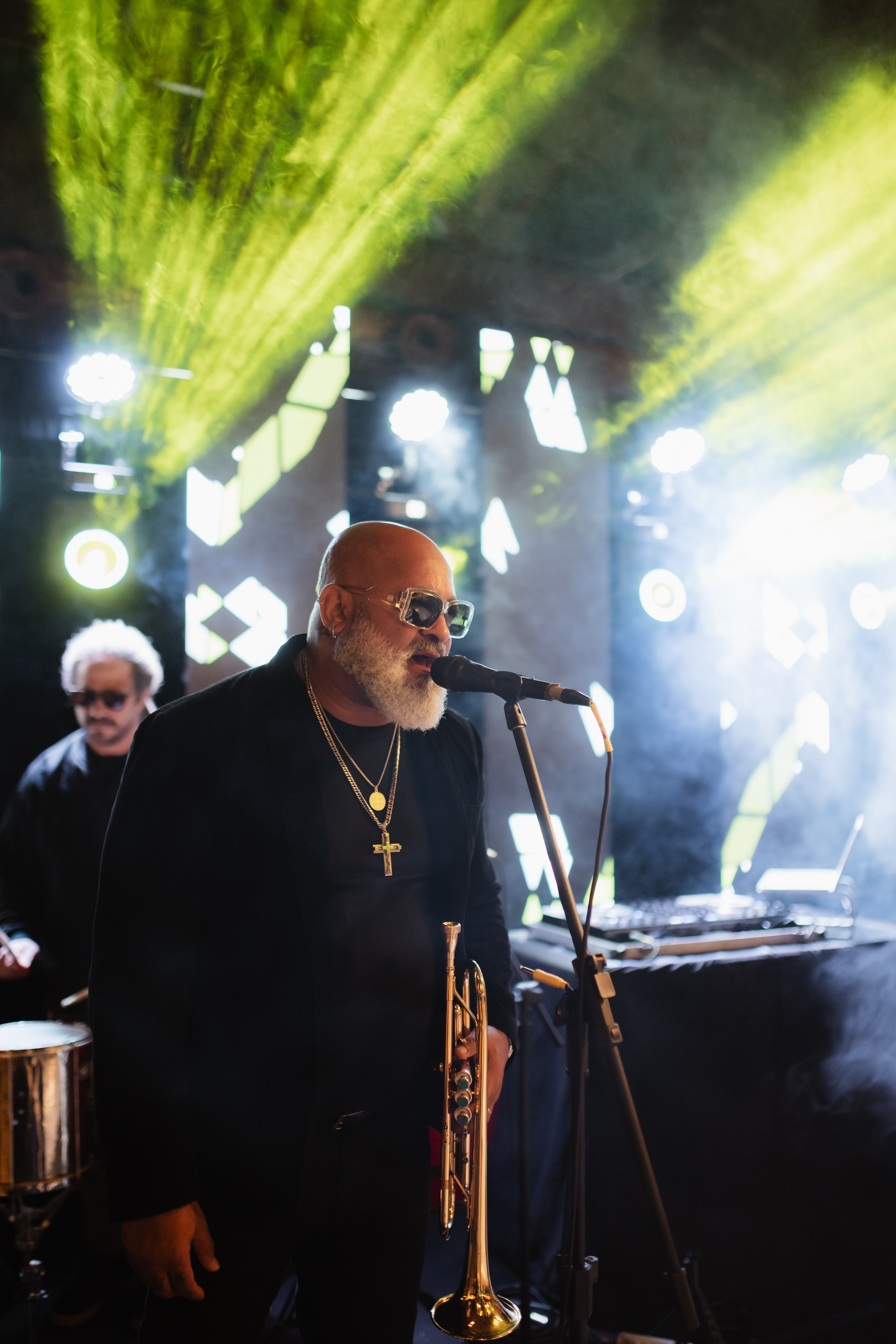 Marcella & Daniel. Lembrar não é só ver. É sentir de novo