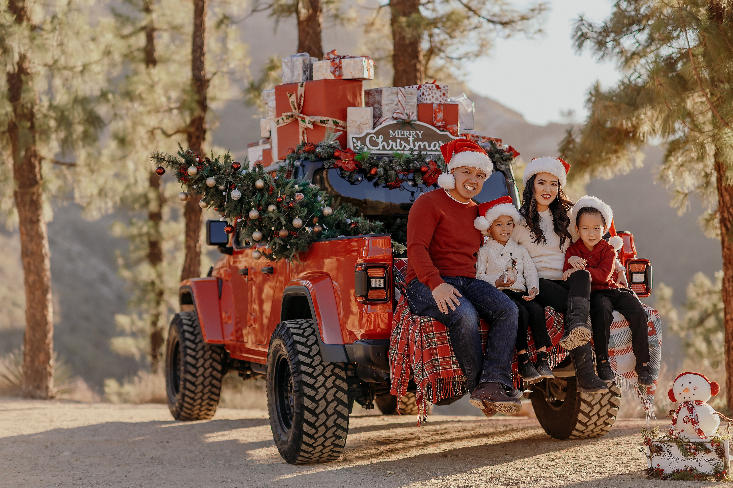 K. Wedding, maternity and family photographer in Charlotte Tasha Minn