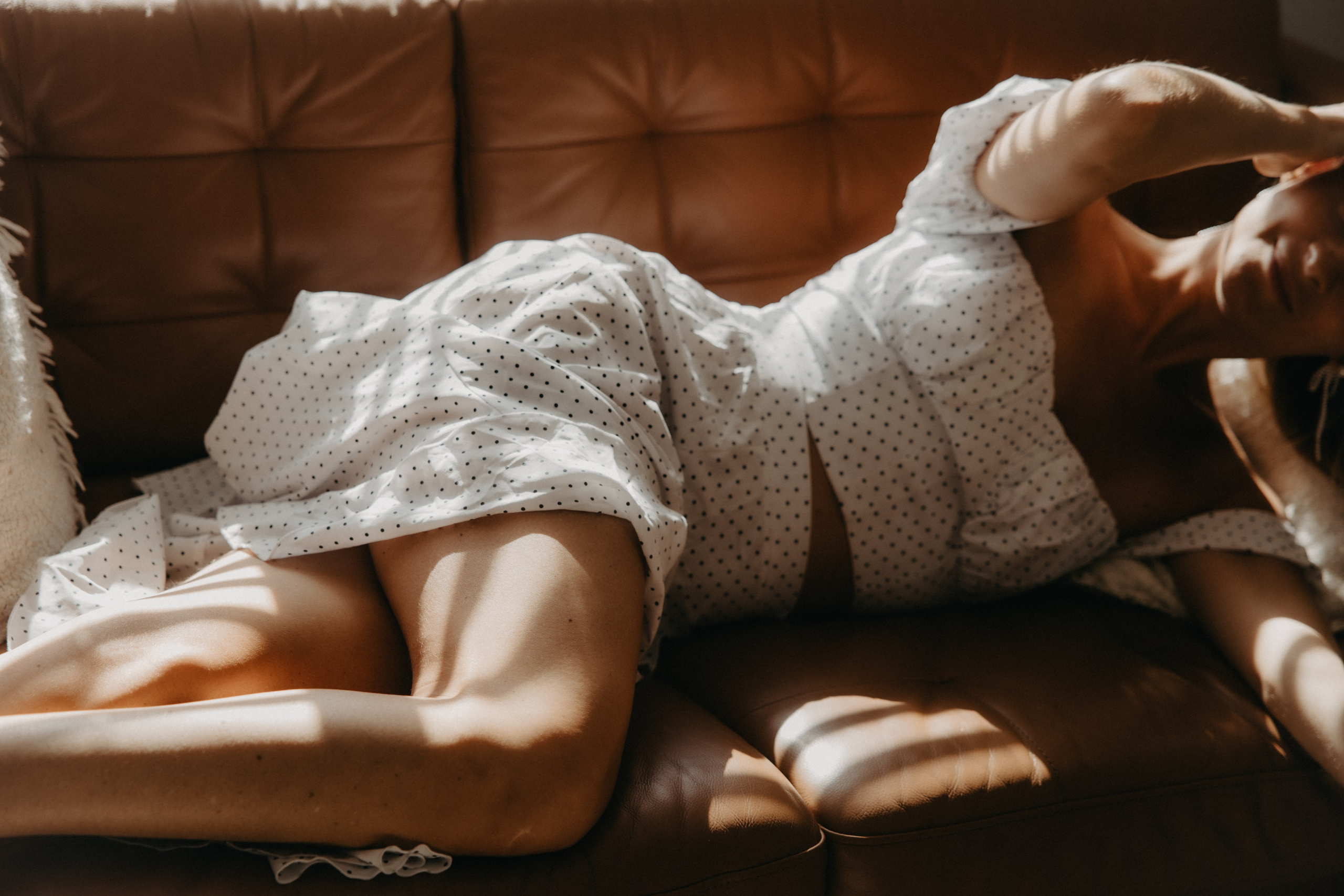 Women. Alya Leto Photographer