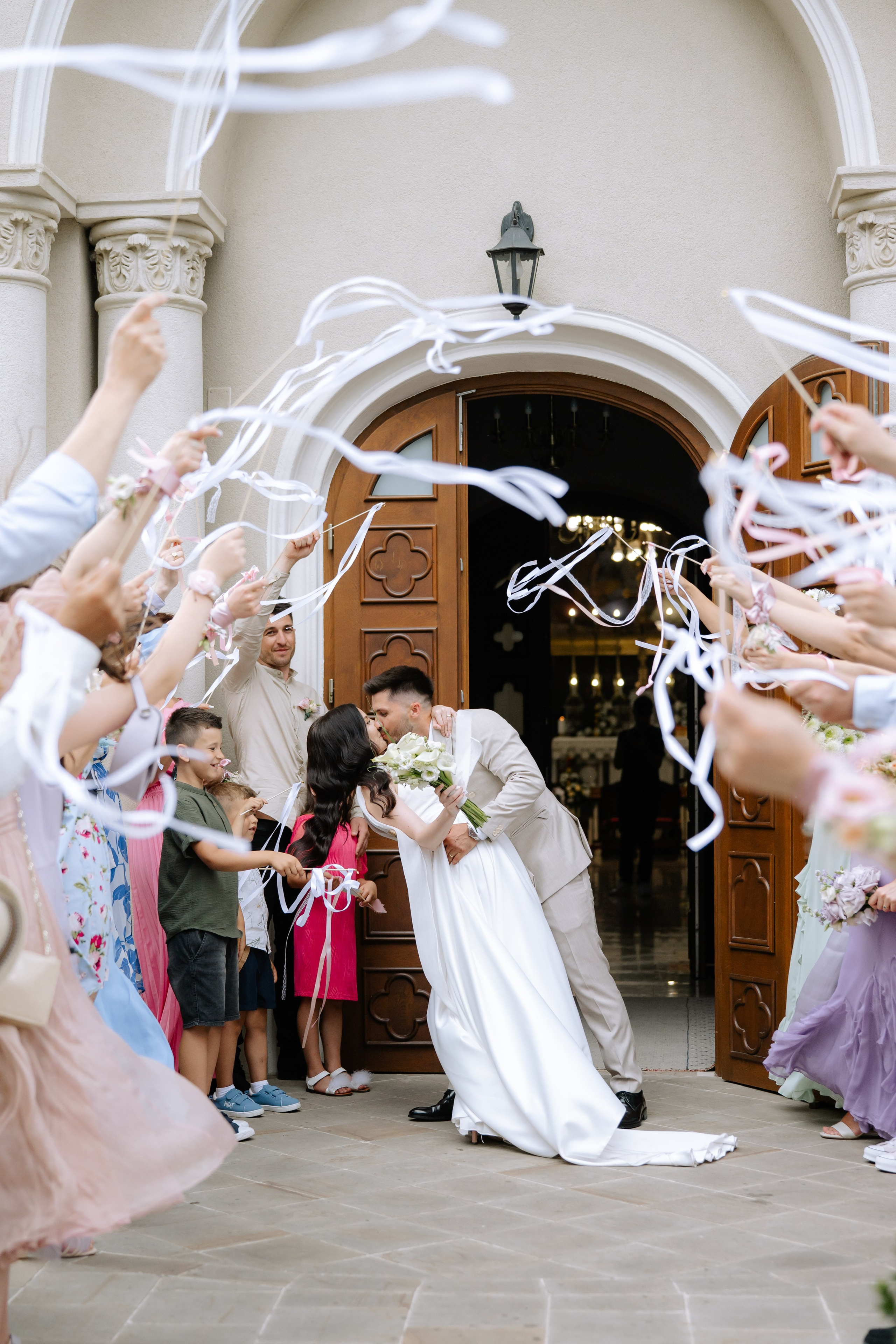 Alina + Gabriel | Liria. Proud Vision Weddings | Wedding Photography & Films — Servicii profesionale Foto Video Nunta Iasi