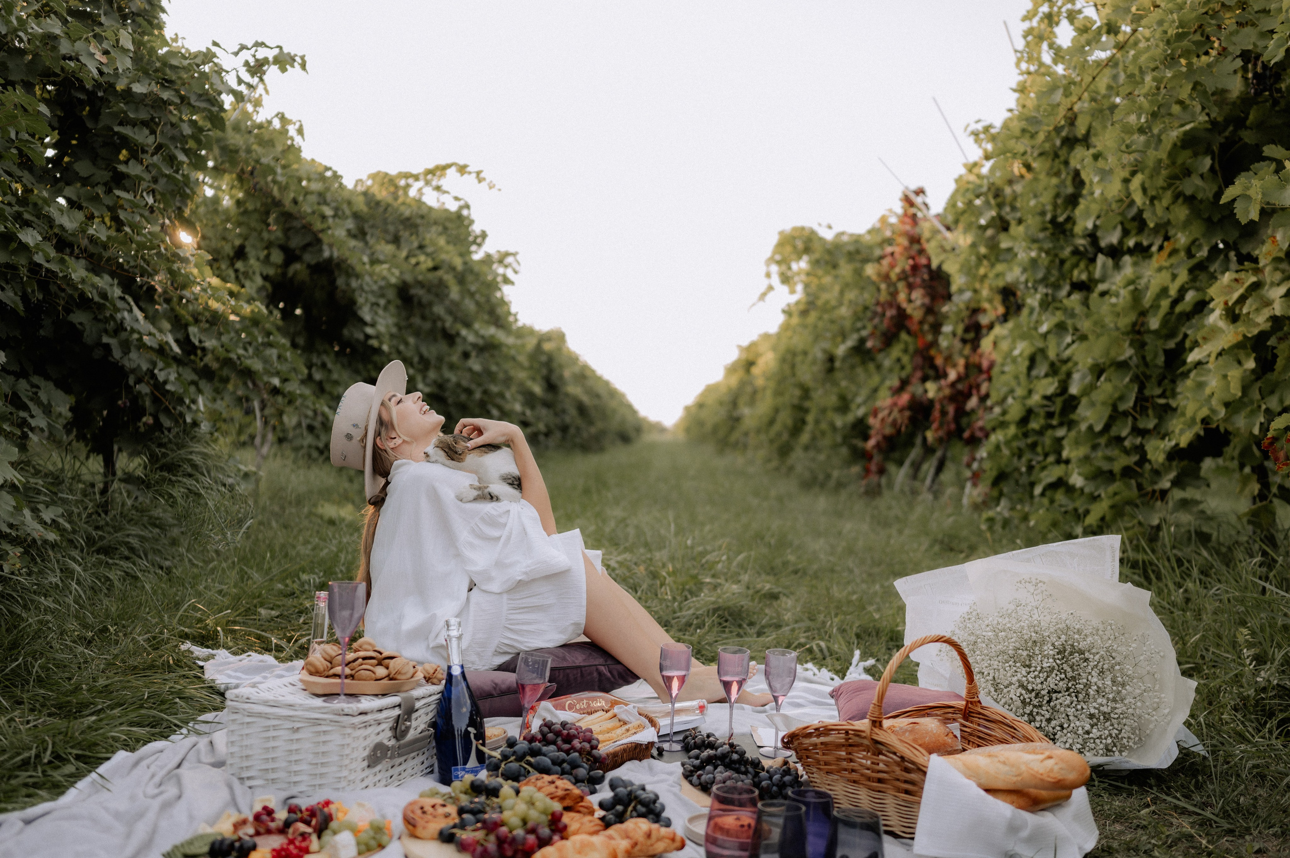 Sedinta foto in natura. Proud Vision Weddings | Wedding Photography & Film — Servicii profesionale Foto Video Nunta Iasi