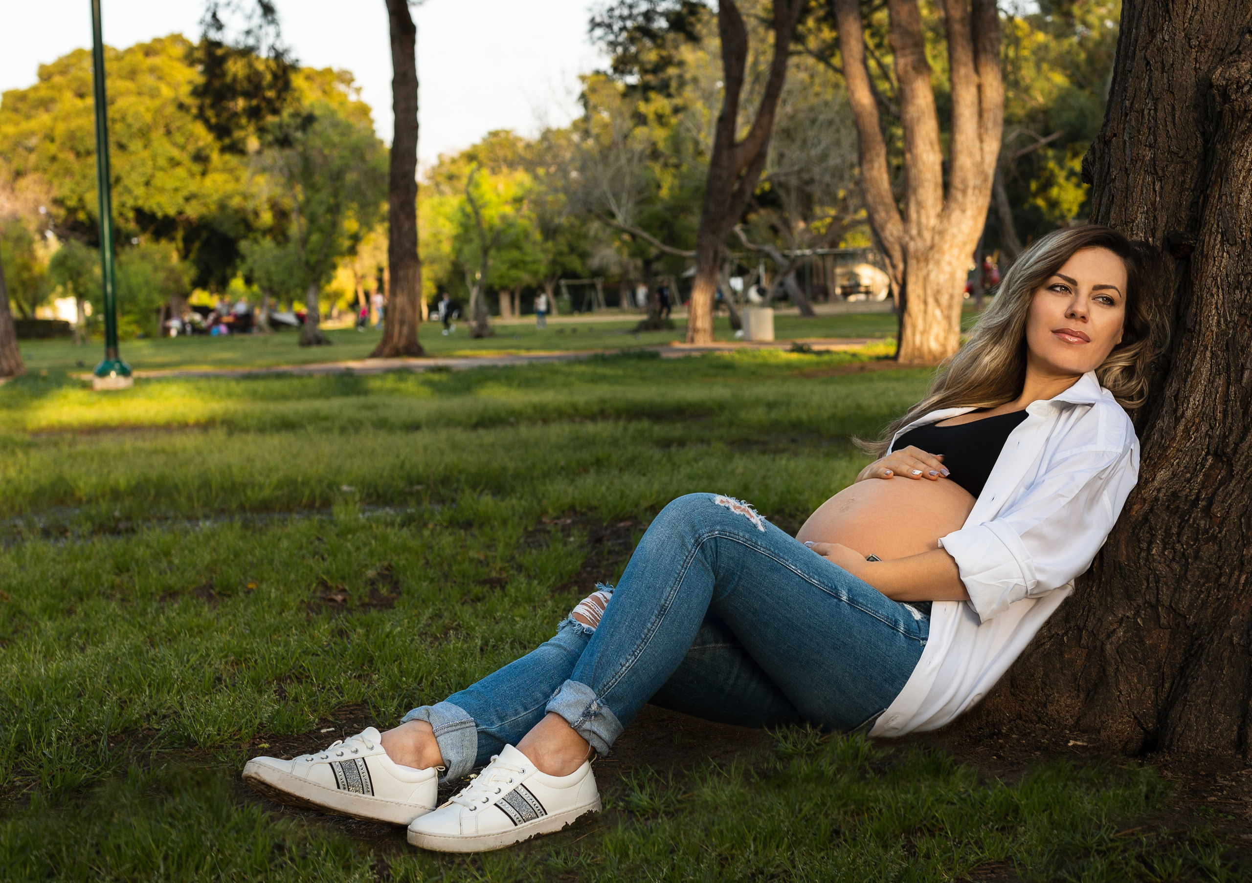 הריון. צילומי הריון, ניו בורן, גיל שנה בראשון לציון -Jenya Rosso Photography