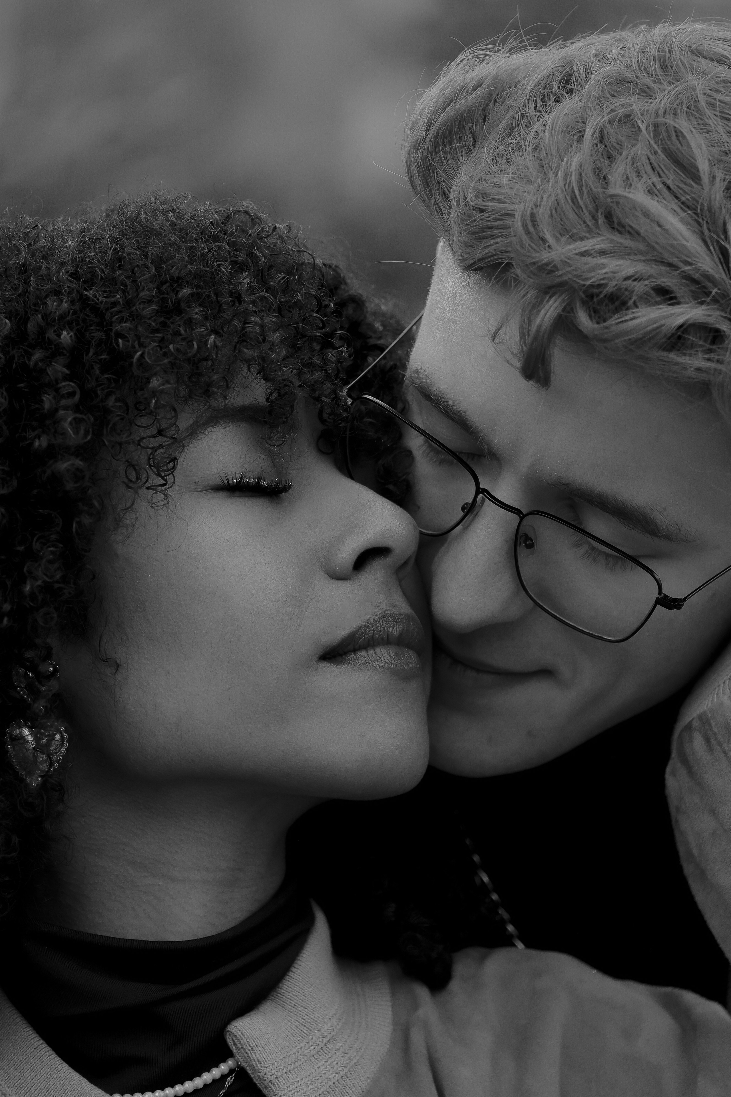 Couples Outdoor. Photographe de mariage et famille à Nancy - studio et extérieur - MSPhotography