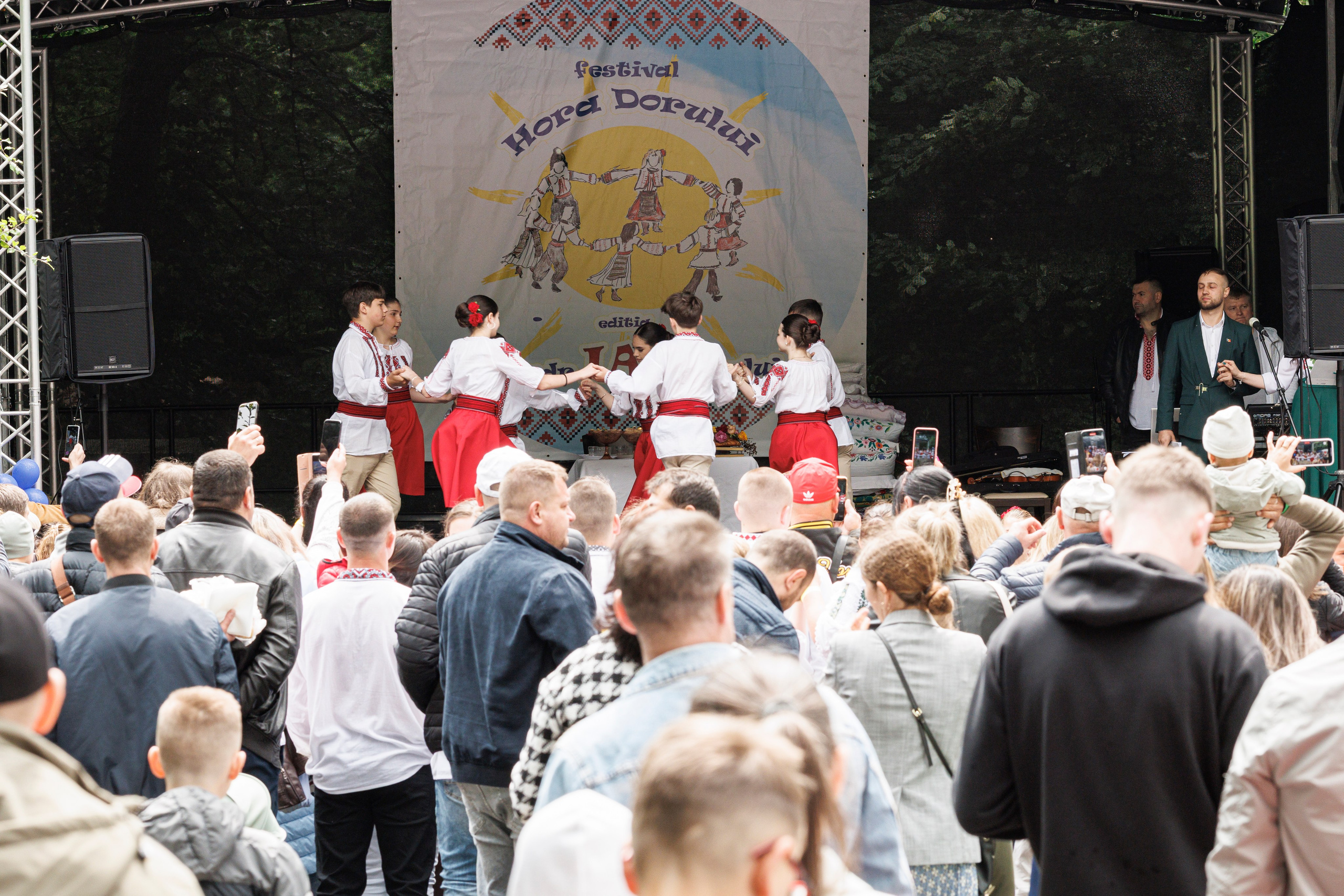 Hora Dorului 2025. Dienstleistungen