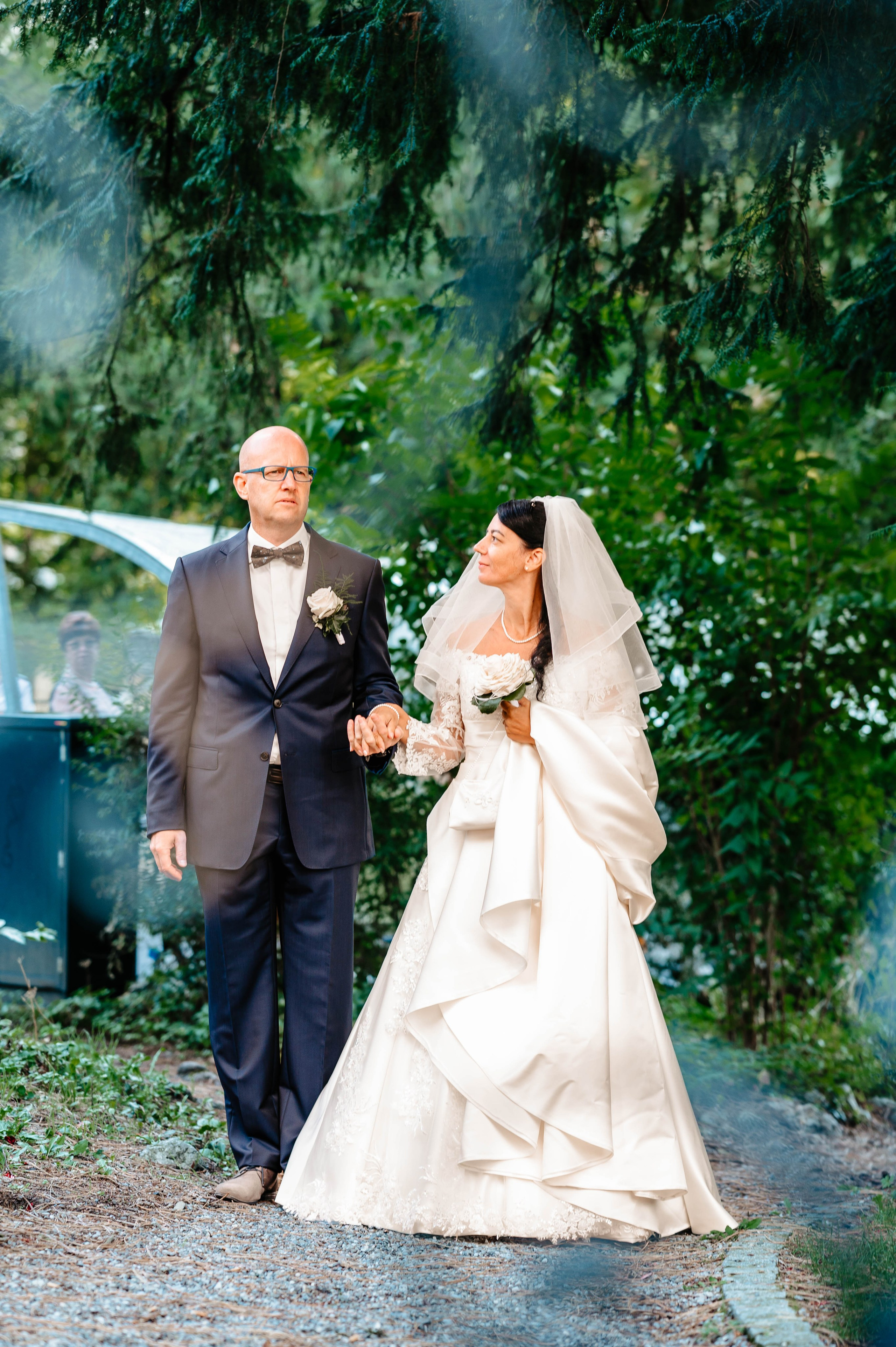 Hochzeitsfotografie Thomas & Elena – Emotionale Hochzeitsreportage in der Schweiz. Authentische, emotionale, zeitlose Hochzeitsfotografie aus Albstadt