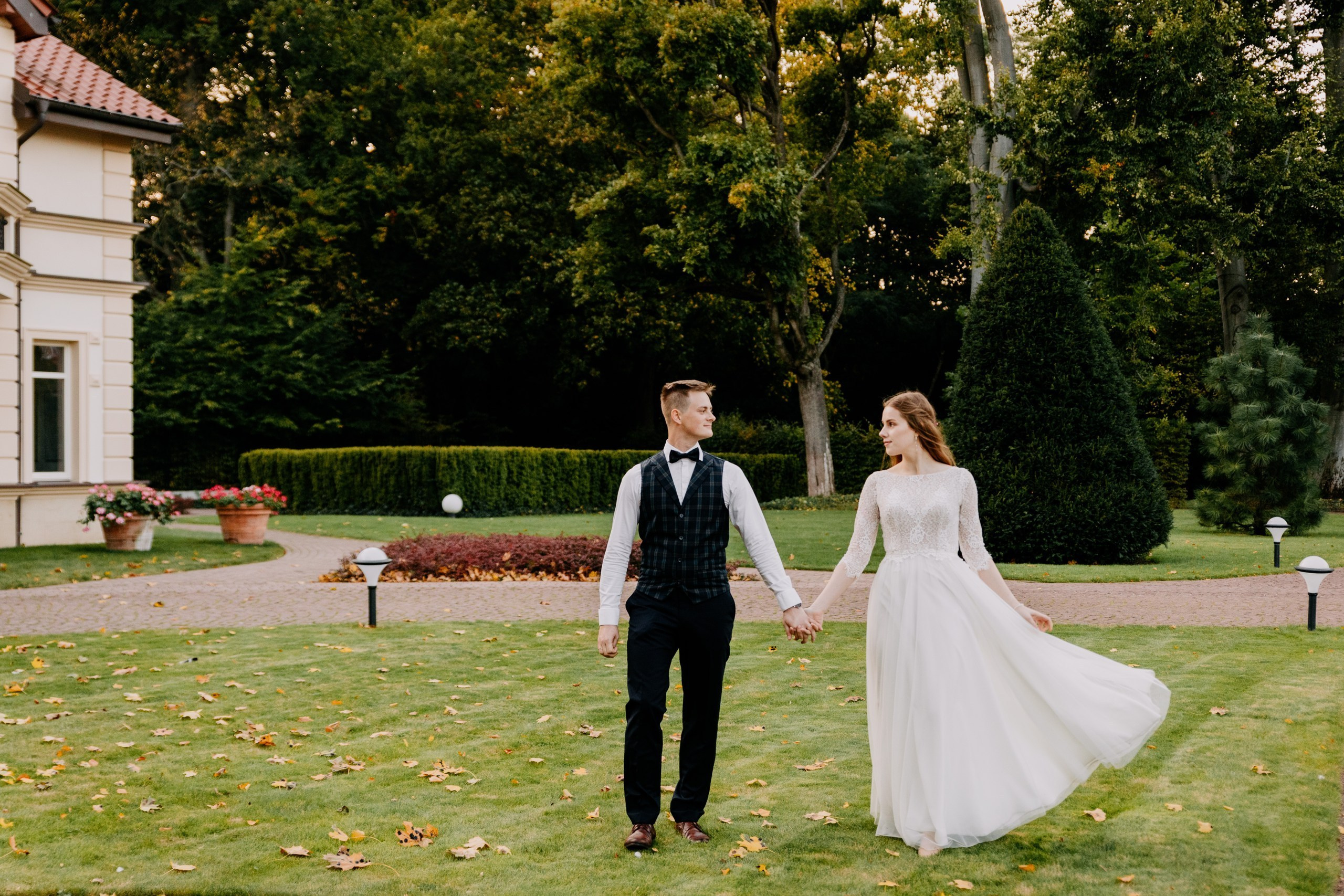 Marta ♡ Krystian. Fotograf Ślubny Warszawa - Sesje Biznesowe Rodzinne Eventy