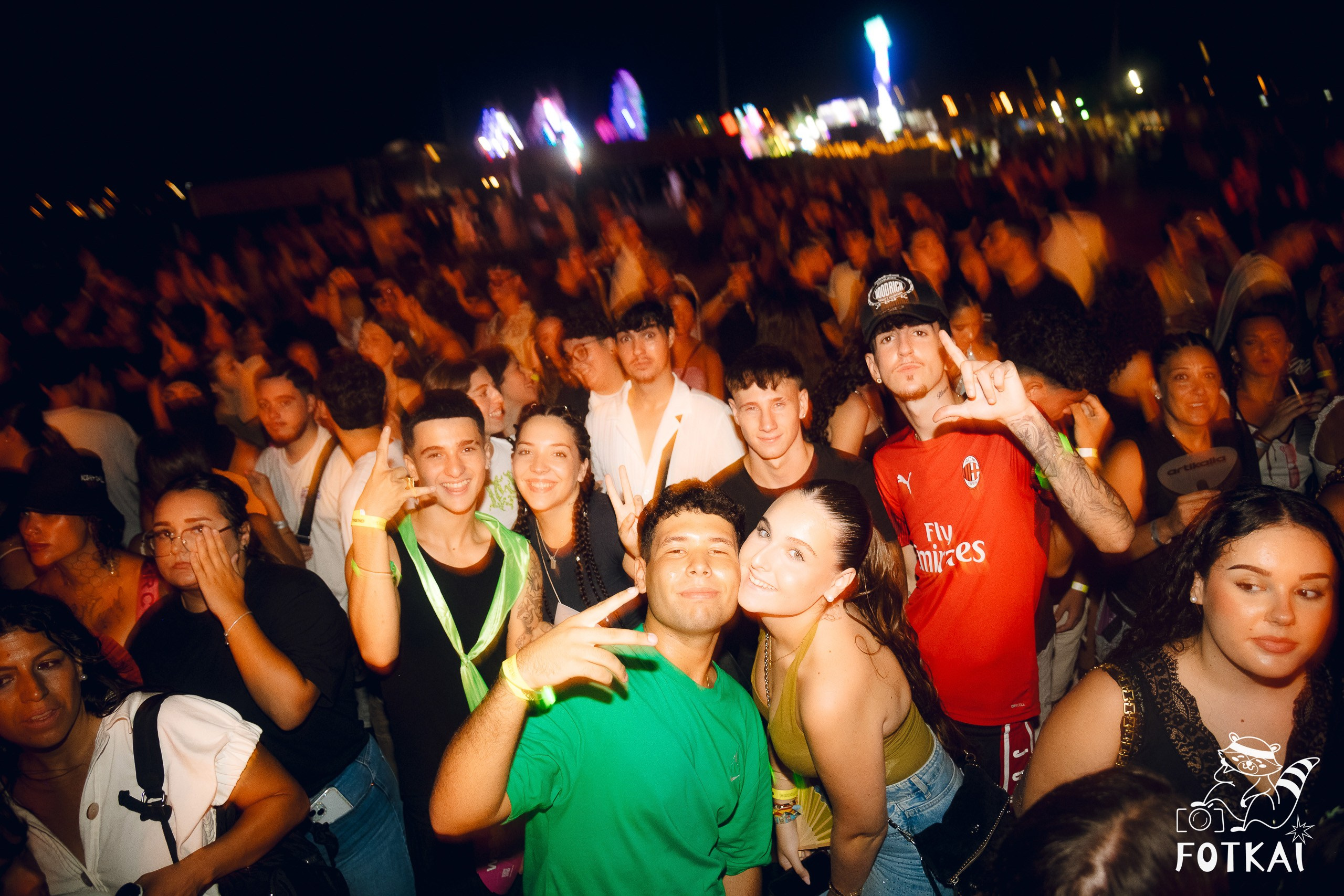 JC Reyes at Brilla Torrevieja Festival — Live Concert Photos in Torrevieja, Spain, 2026 | FOTKAI