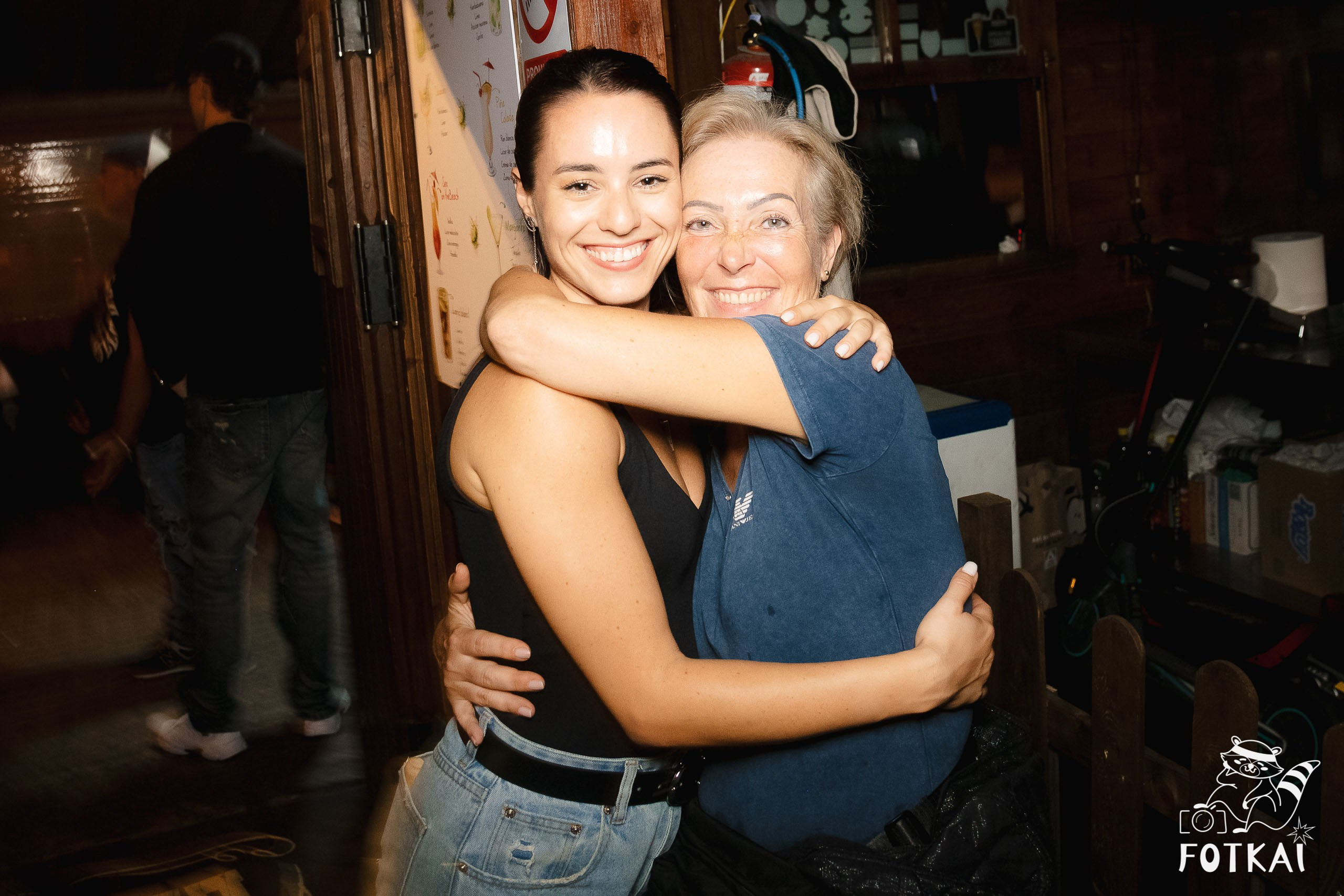 The Comebacks en El Paso Rock Bar Torrevieja: Reportaje fotográfico 11.10.25 | FOTKAI