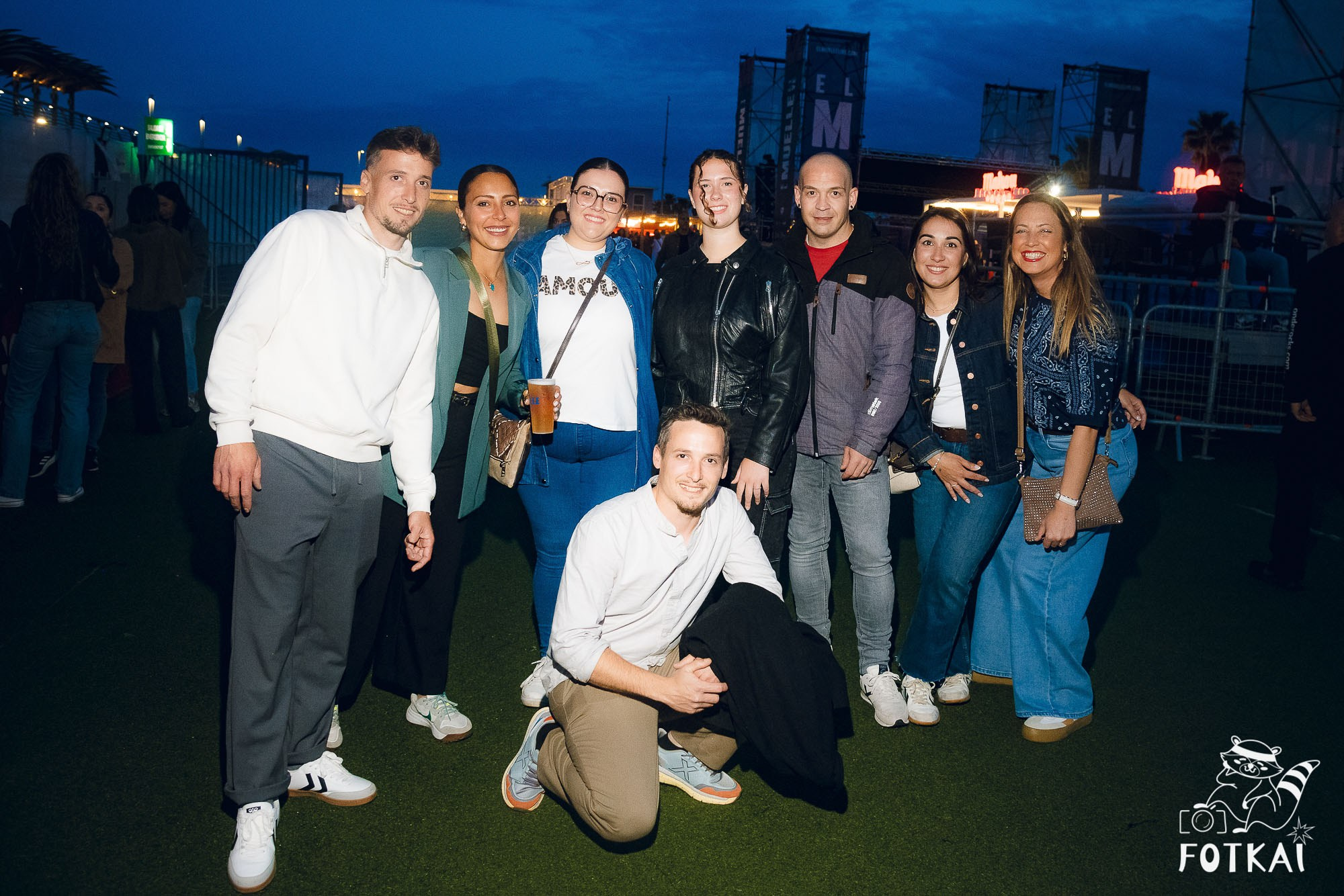 Marta Santos — Fotos del concierto en Alicante 2026: pop flamenco en El Muelle Live | FOTKAI