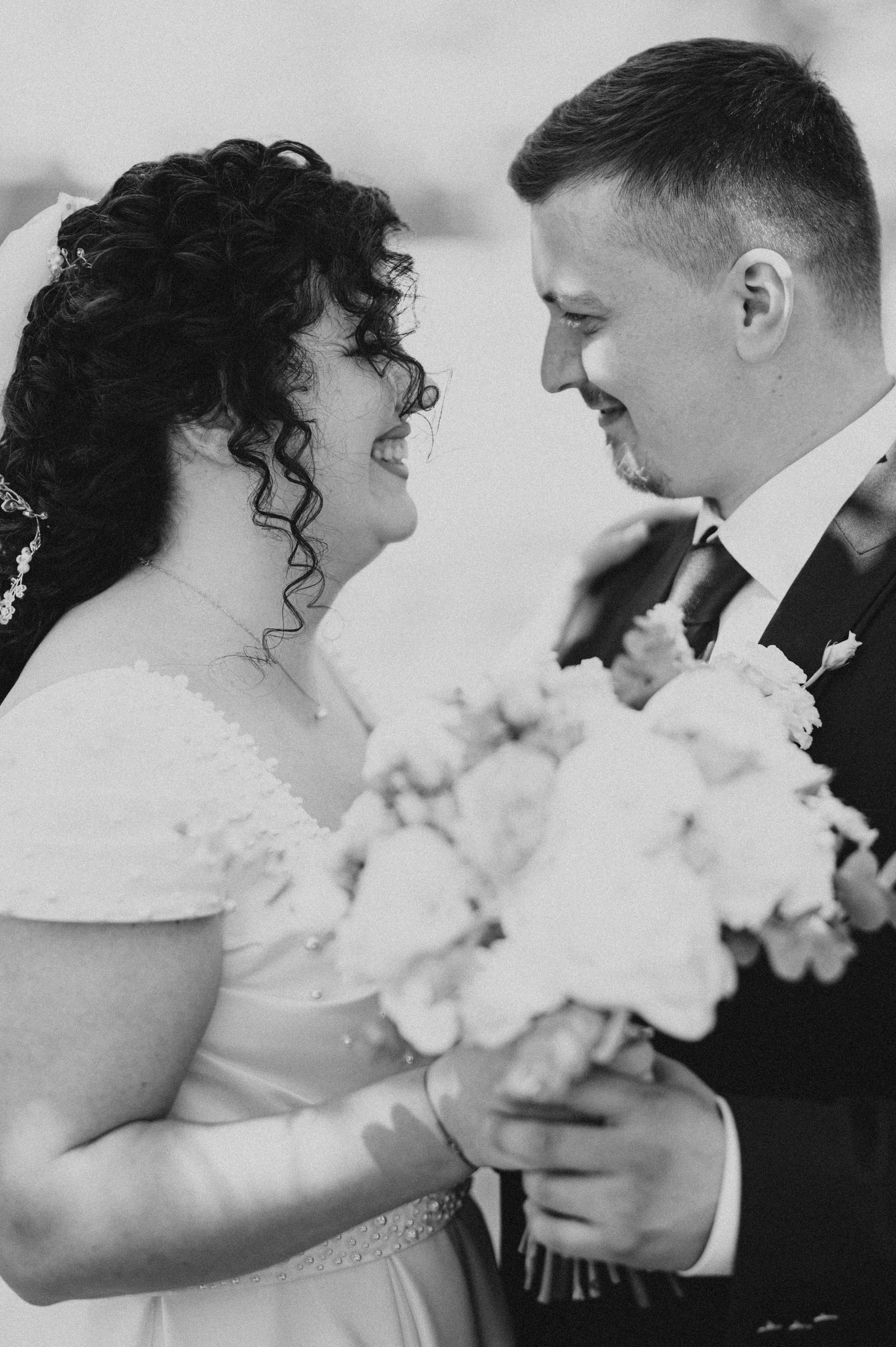 Vitoria & Paul. Andrei Samuel – Fotograf București | Evenimente, Studio, Imobiliare, Produs