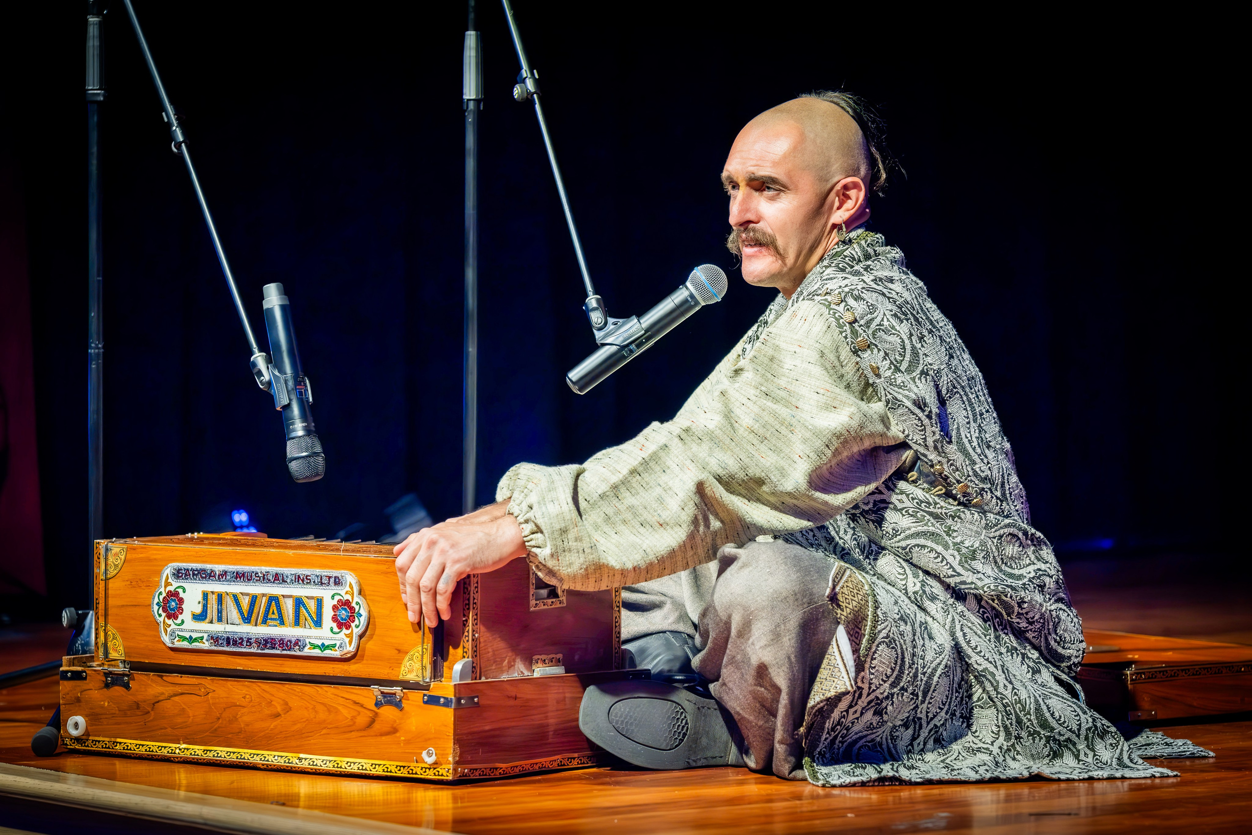 KOZAK SIROMAHA. Reportage concert portrait photography in the San Francisco Bay Area