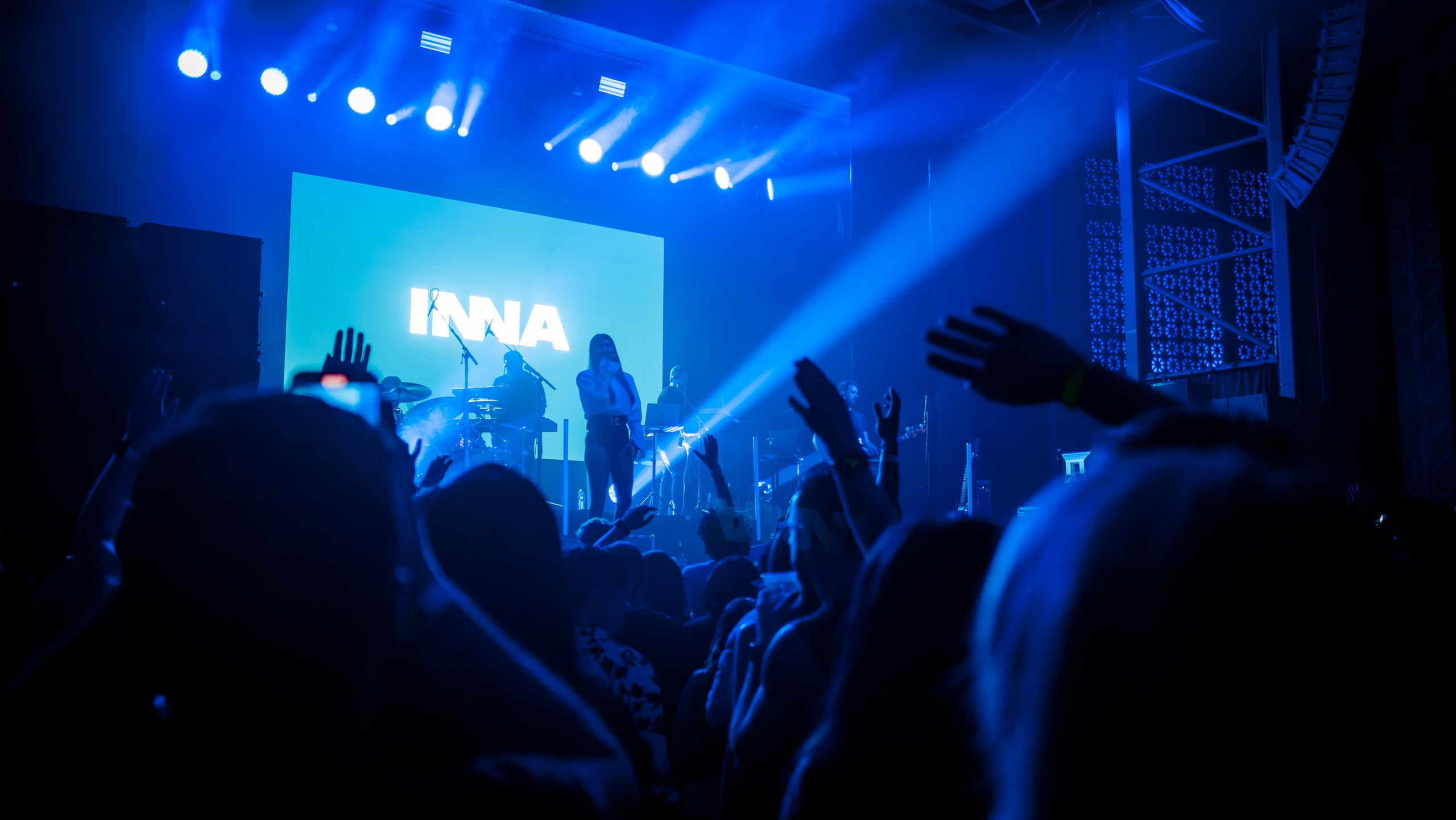 INNA / 2024. Reportage concert portrait photography in the San Francisco Bay Area