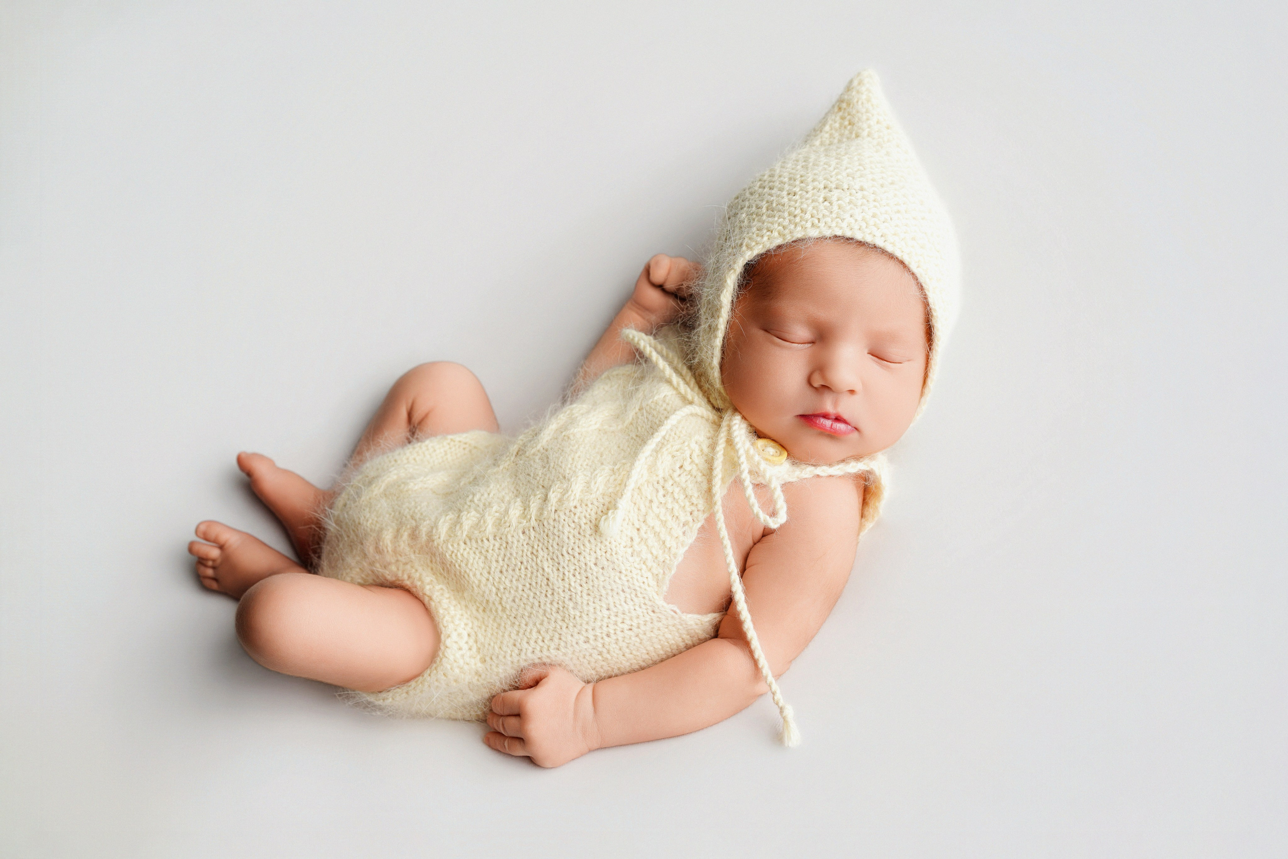Leonie. Neugeborenenfotografin und Retoucher in Augsburg Nastassia Schneider