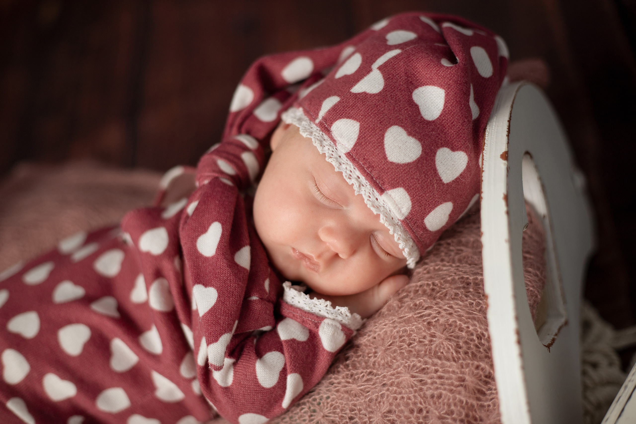 Newborn. Neugeboren und Babybauchfotoshooting in Cloppenburg