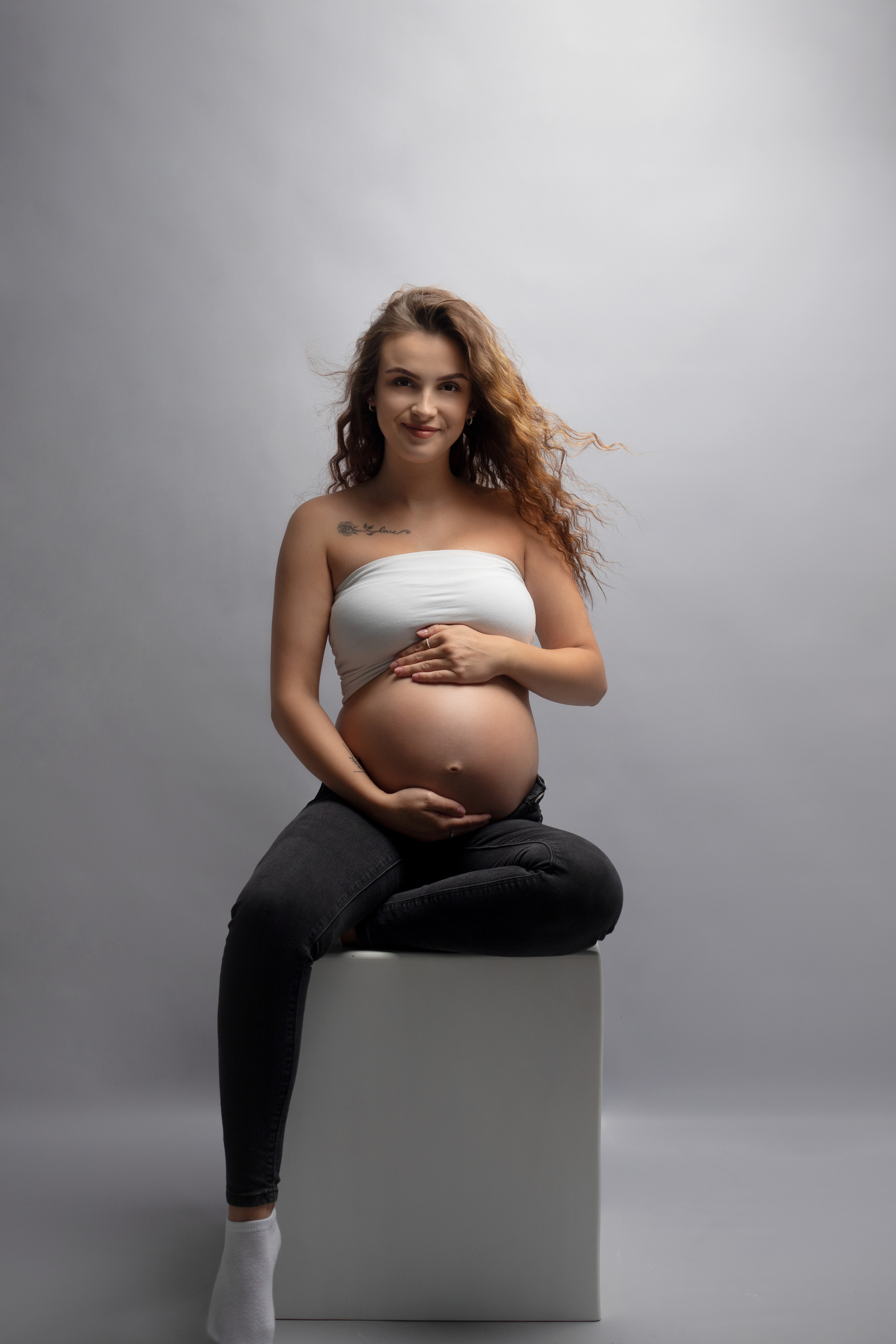 BABYBAUCH. Neugeboren und Babybauchfotoshooting in Cloppenburg