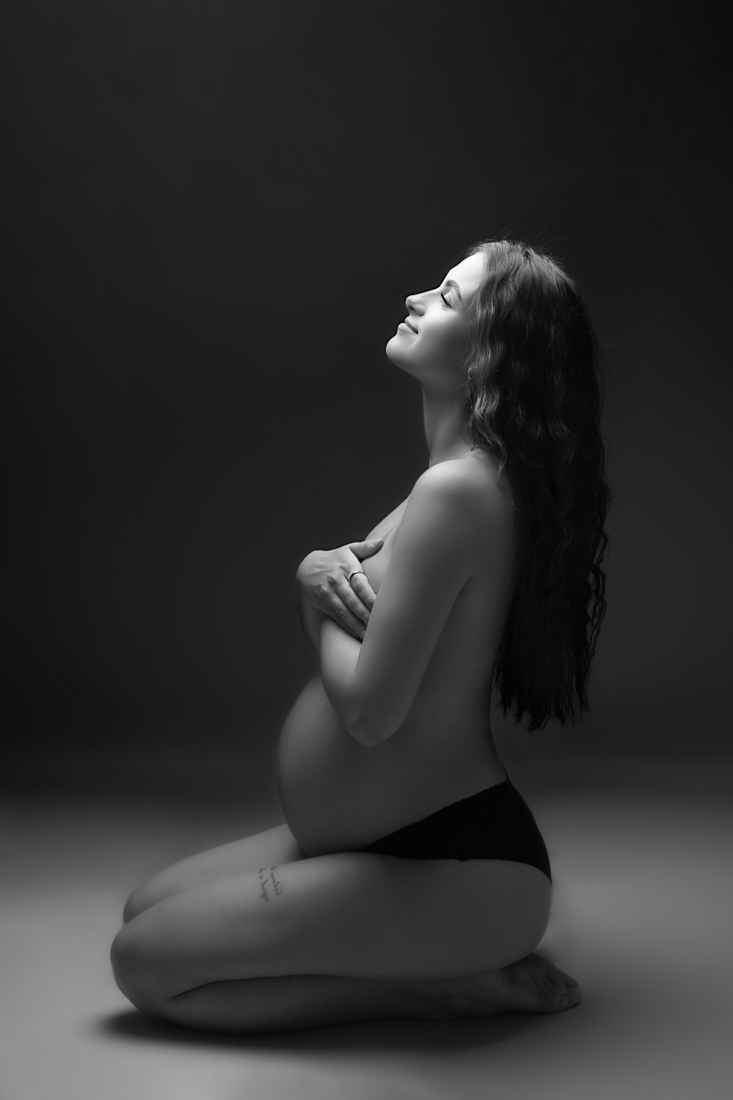 BABYBAUCH. Neugeboren und Babybauchfotoshooting in Cloppenburg