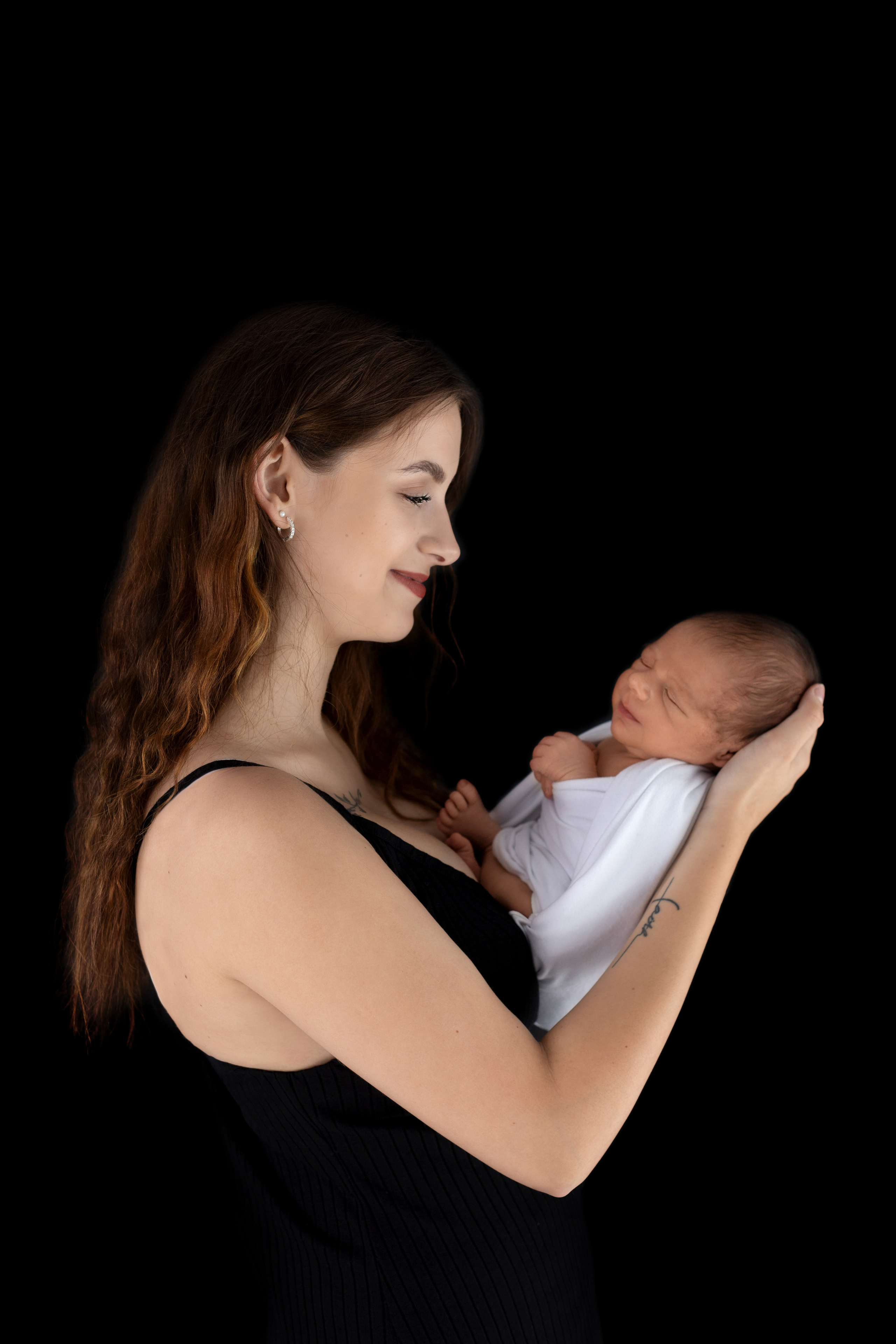 Newborn. Neugeboren und Babybauchfotoshooting in Cloppenburg