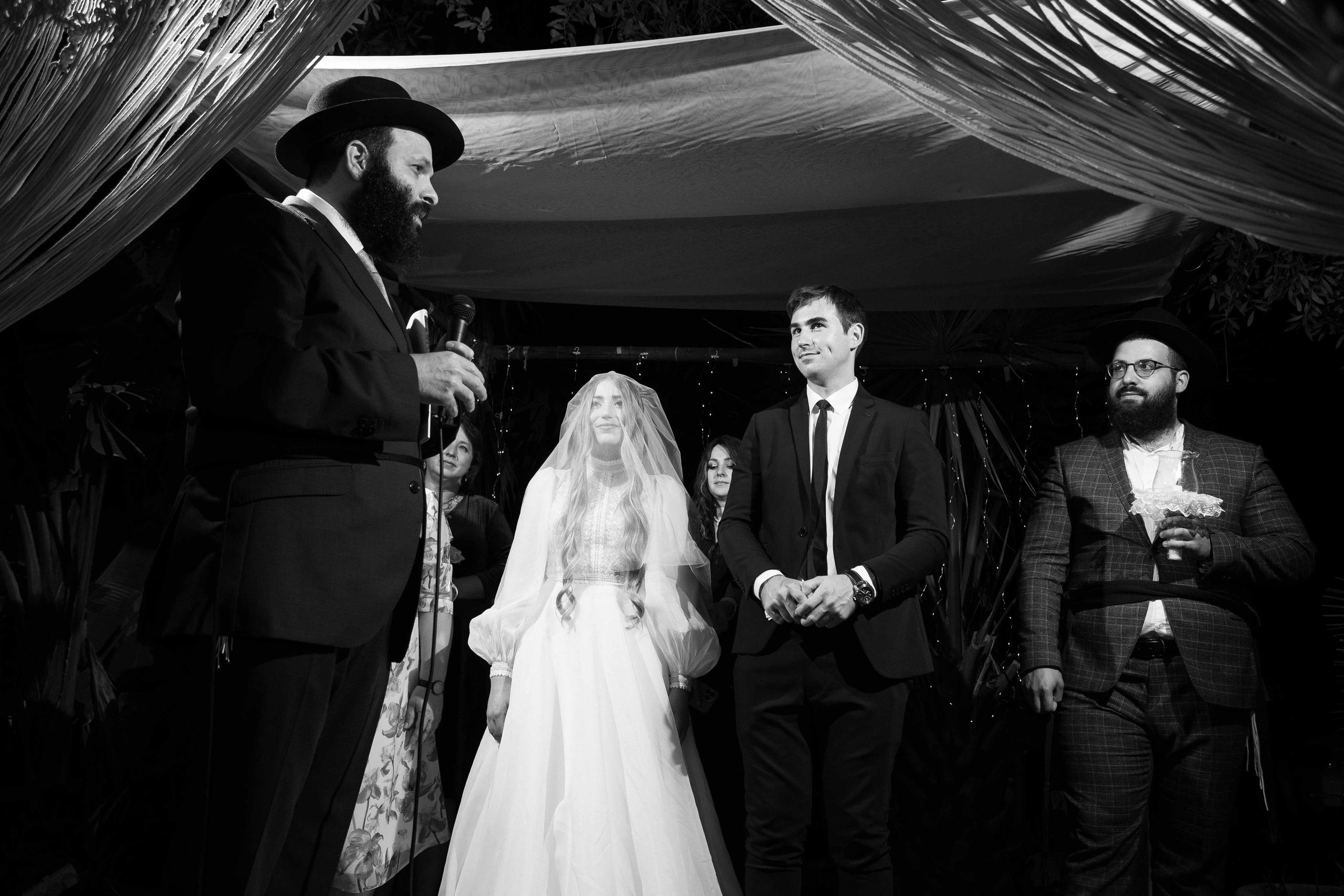 WEDDING IN A COZY PLACE NEAR TEL AVIV. PHOTOGRAPHER IN ISRAEL