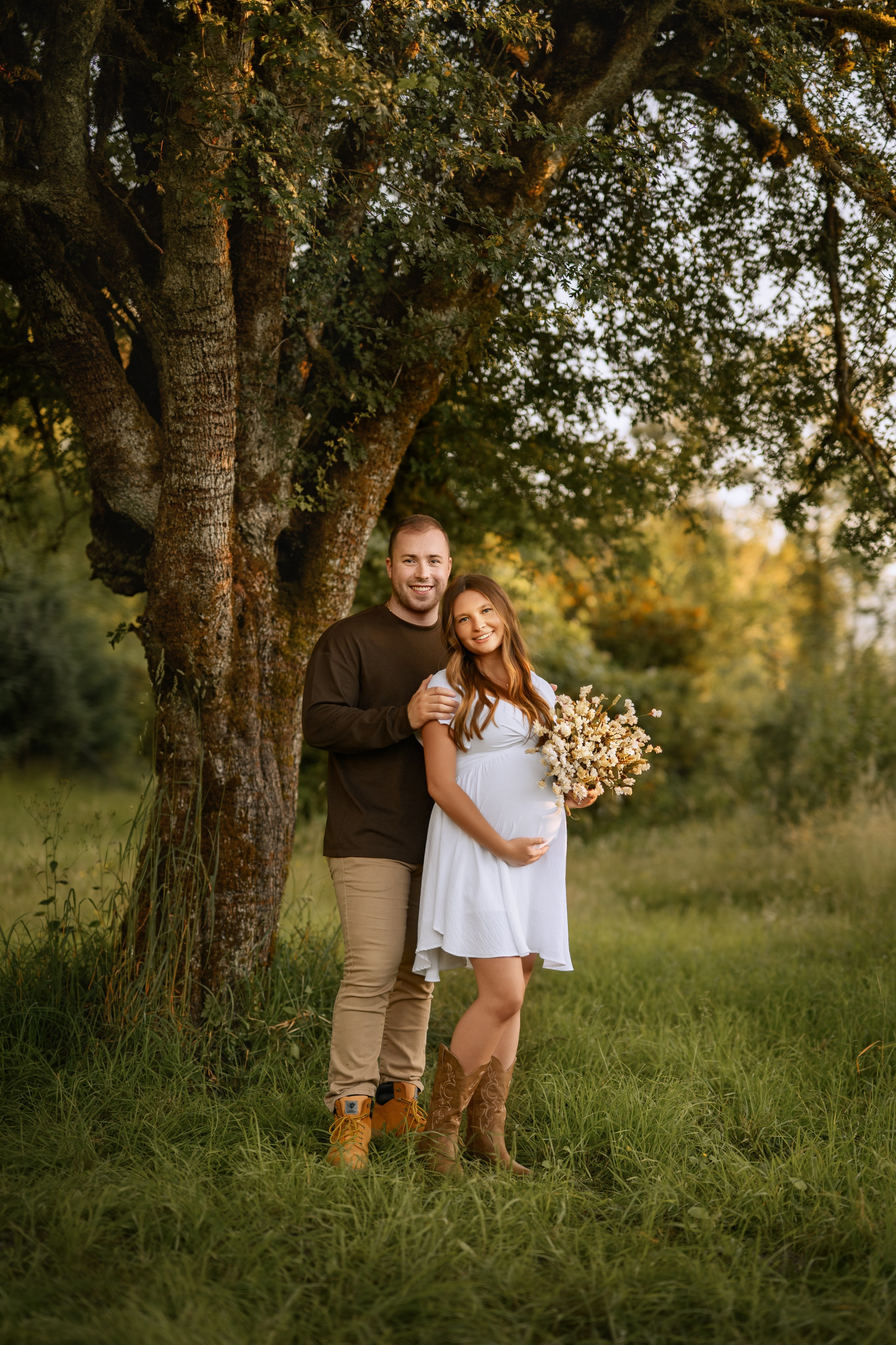 Family of Andrey & Valentina. Wedding & family photography in Seattle area. Helen Michelle photographer