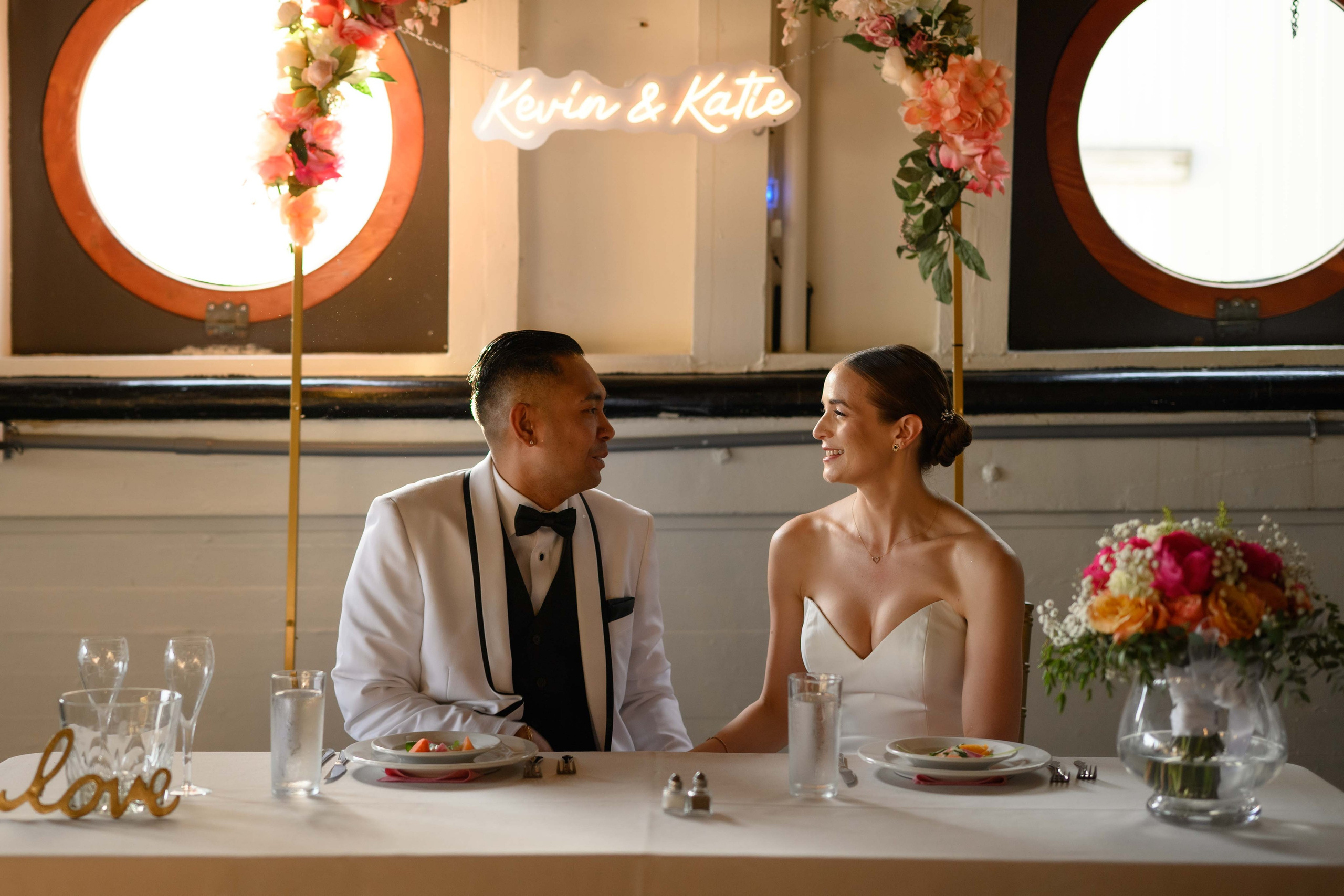 Kevin & Katie. Wedding & portrait photography in the Seattle Area. Helen Michelle photographer