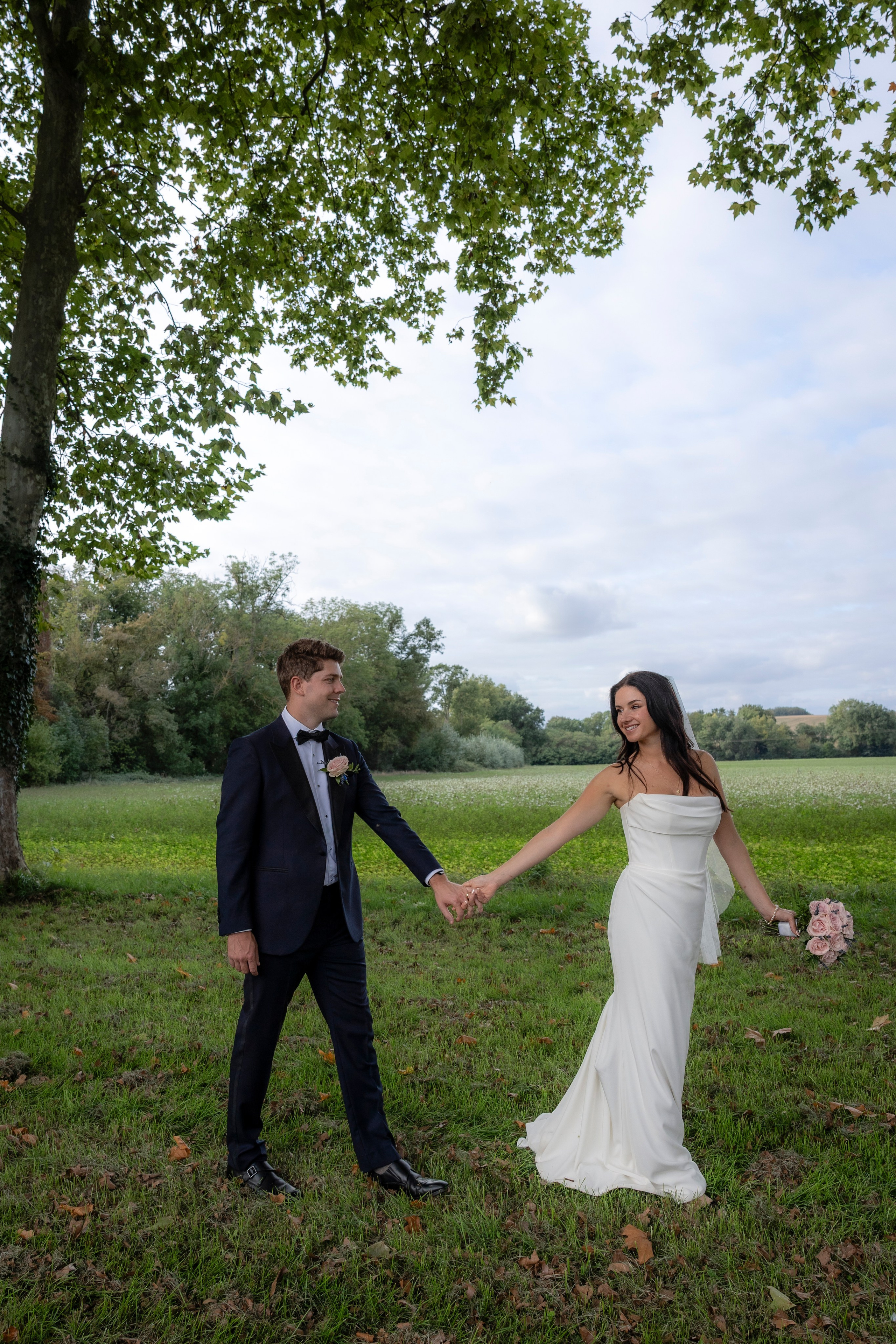 Tatiana & Ludovic: International Château Wedding near Albi