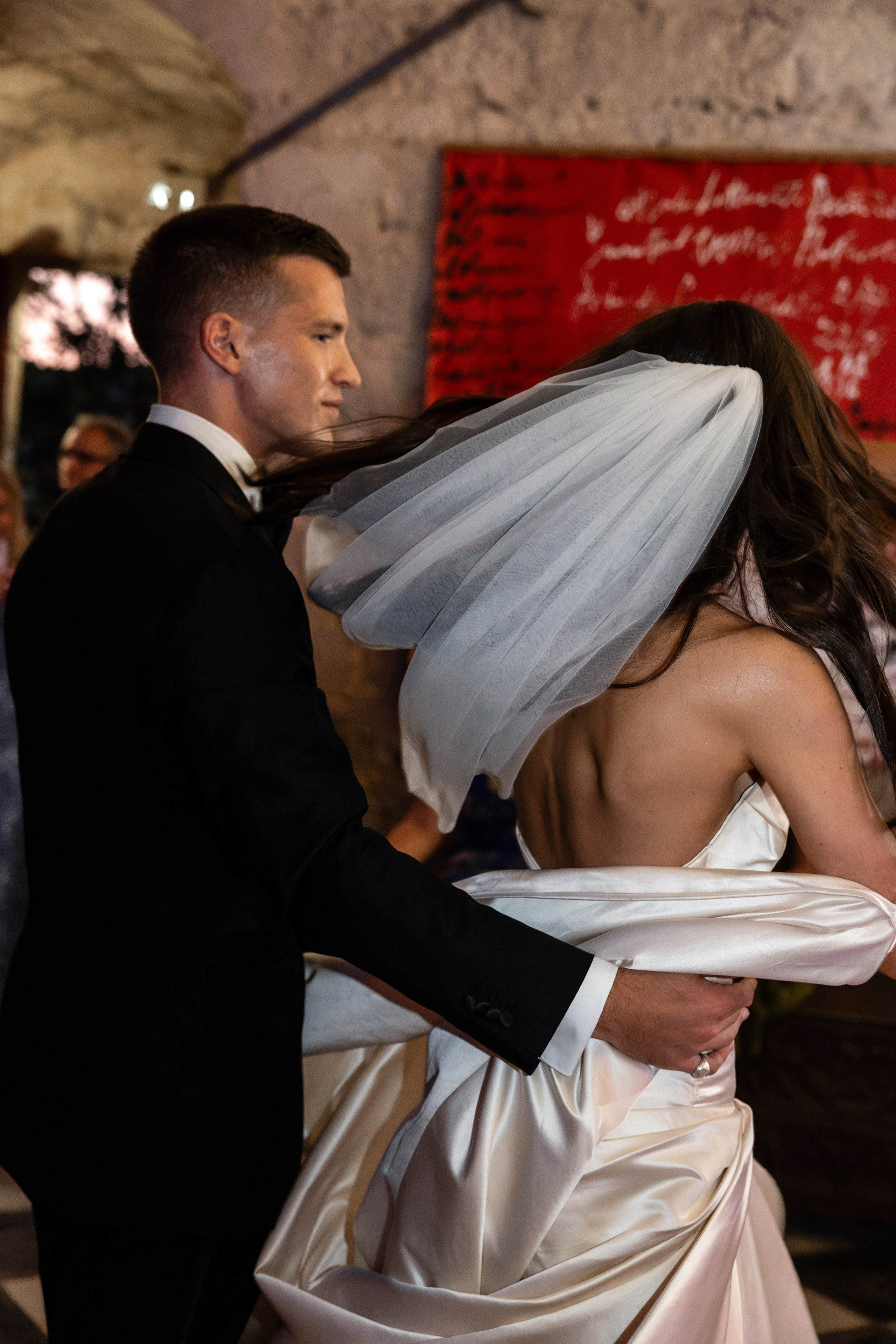 Jamie & Matt · Château de Goudourville