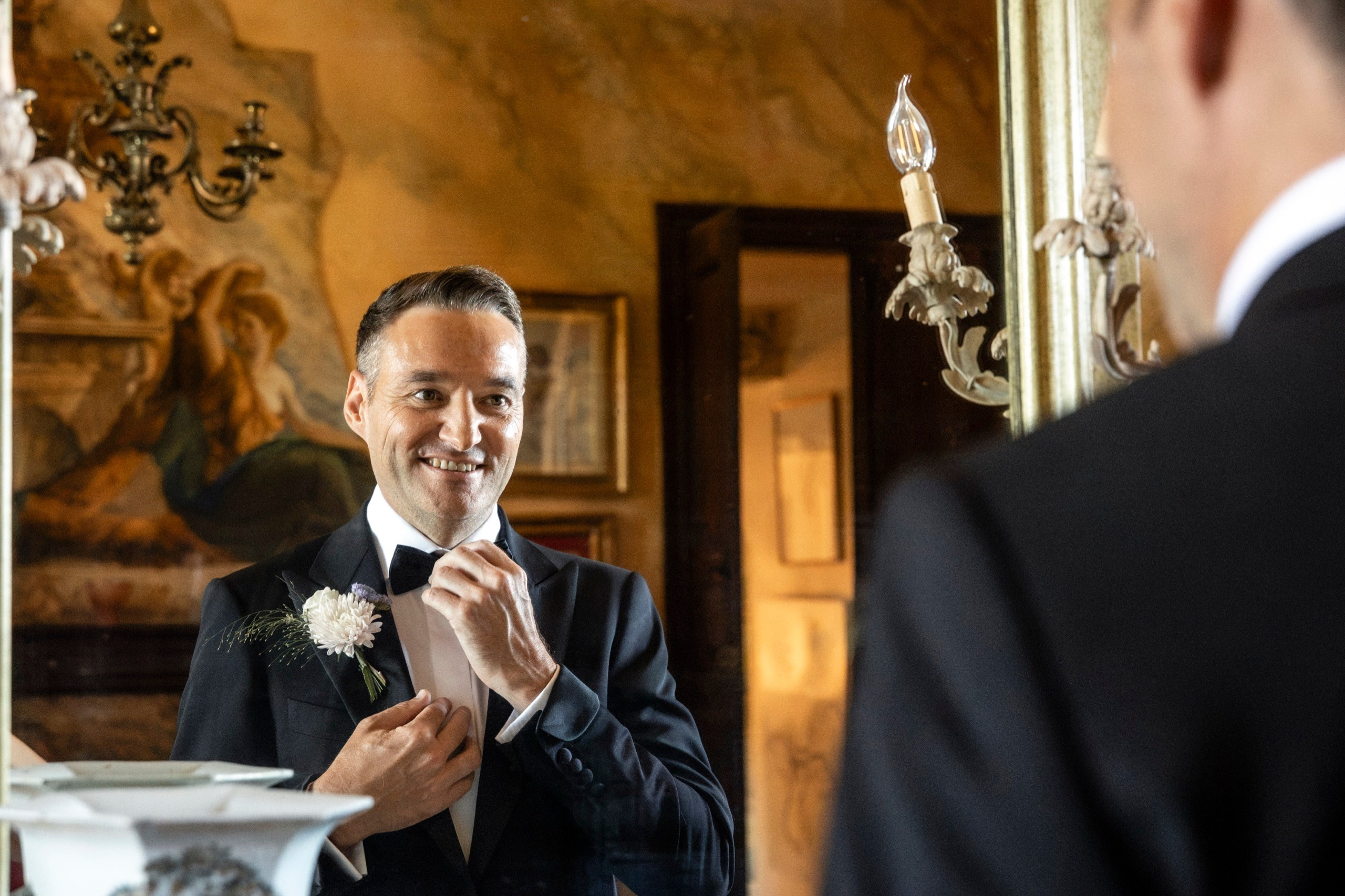 Tatiana & Ludovic: International Château Wedding near Albi