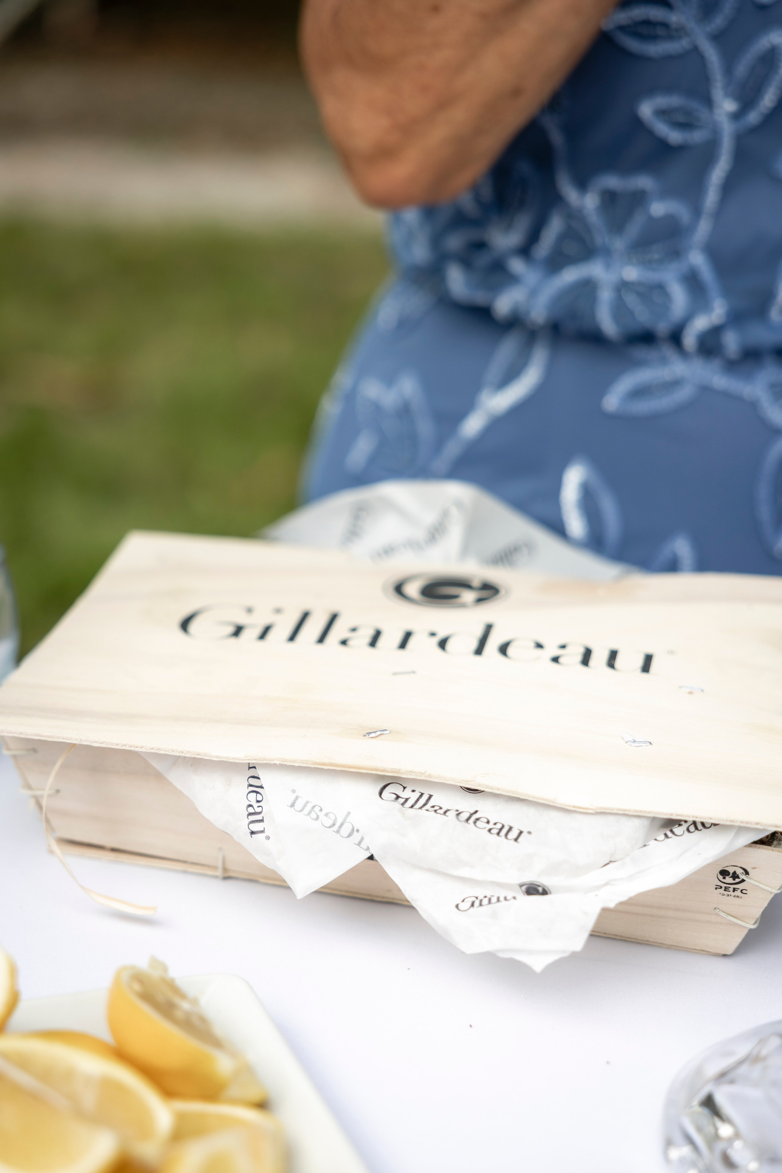 Tatiana & Ludovic: International Château Wedding near Albi